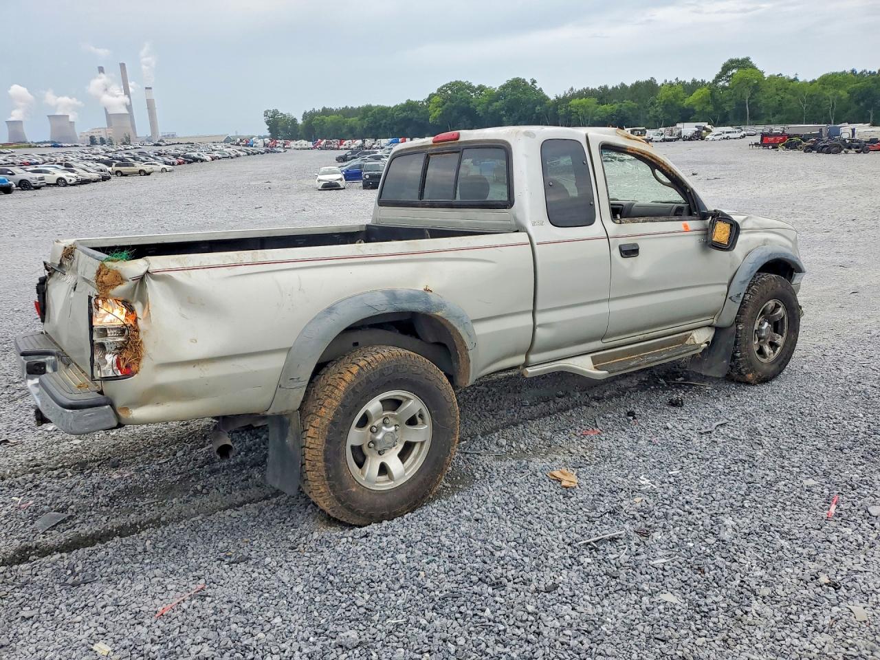 2001 Toyota Tacoma Xtracab Prerunner Серебряный vin: 5TESN92N71Z879473