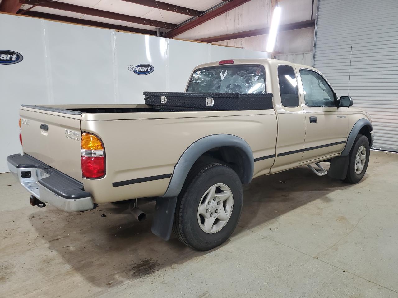 2003 Toyota Tacoma Xtracab Prerunner Gold vin: 5TESN92N73Z276011 Damage: Right Cab Side, Dent(S) W/ Paint Dmg, 1 To 2 Inches