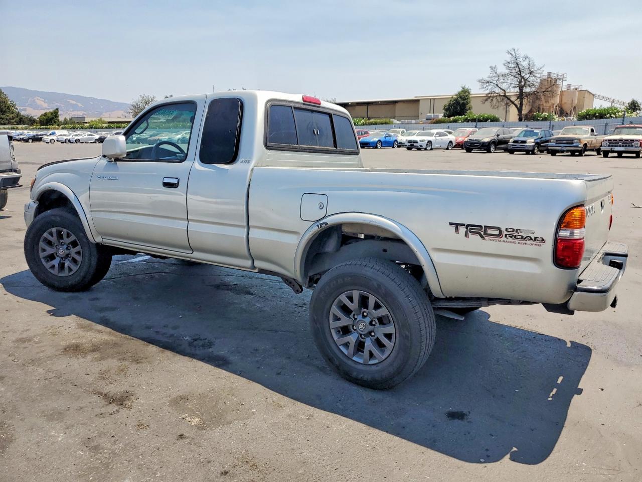 2000 Toyota Tacoma Xtracab Prerunner Gray vin: 5TESN92N7YZ700407
