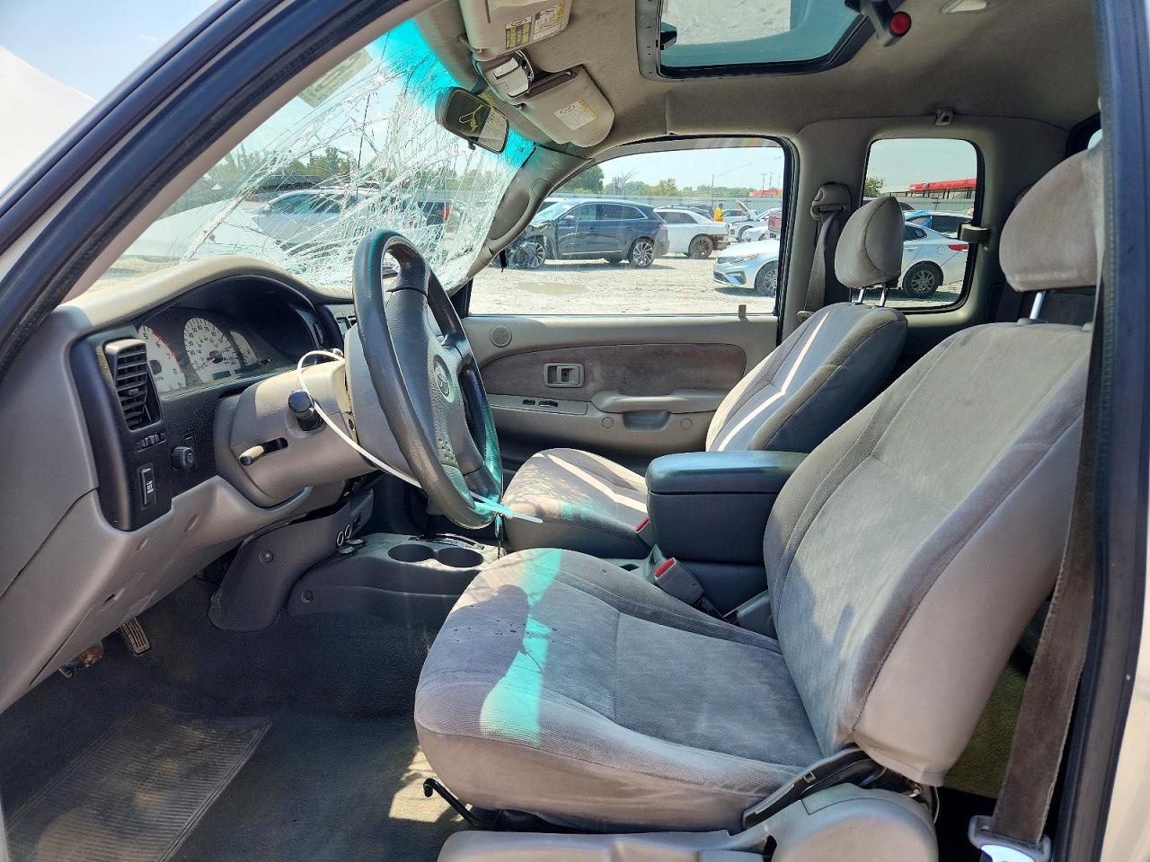 2001 Toyota Tacoma Xtracab Prerunner Silver vin: 5TESN92N91Z846331