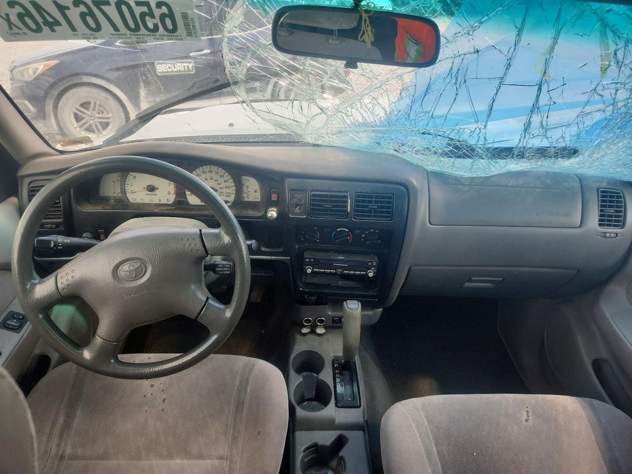 2001 Toyota Tacoma Xtracab Prerunner Silver vin: 5TESN92N91Z846331