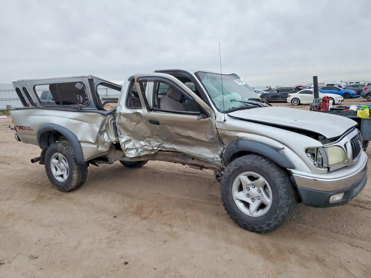 2004 Toyota Tacoma Xtracab Prerunner Silver vin: 5TESN92N94Z319815
