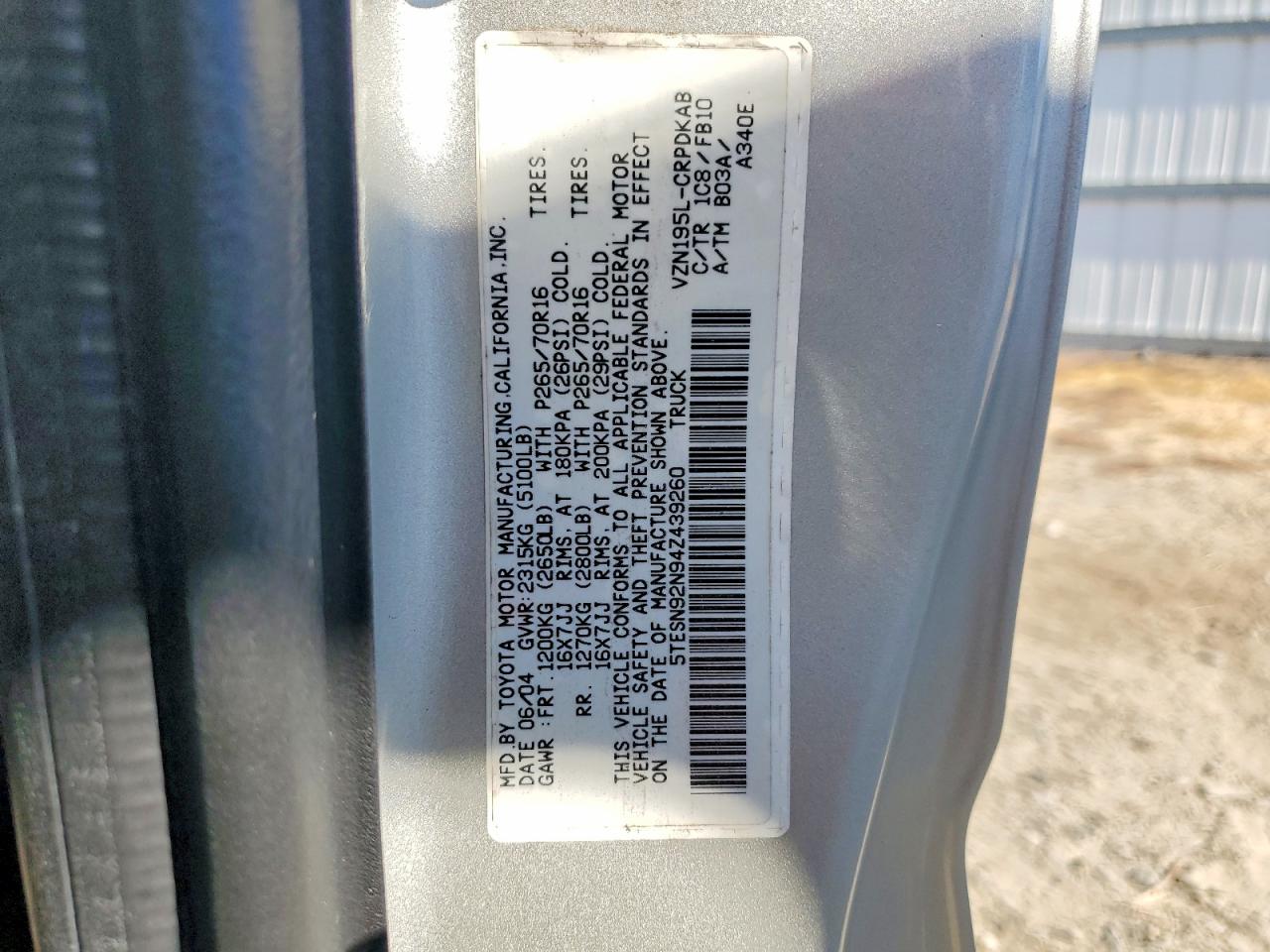 2004 Toyota Tacoma Xtracab Prerunner Silver vin: 5TESN92N94Z439260