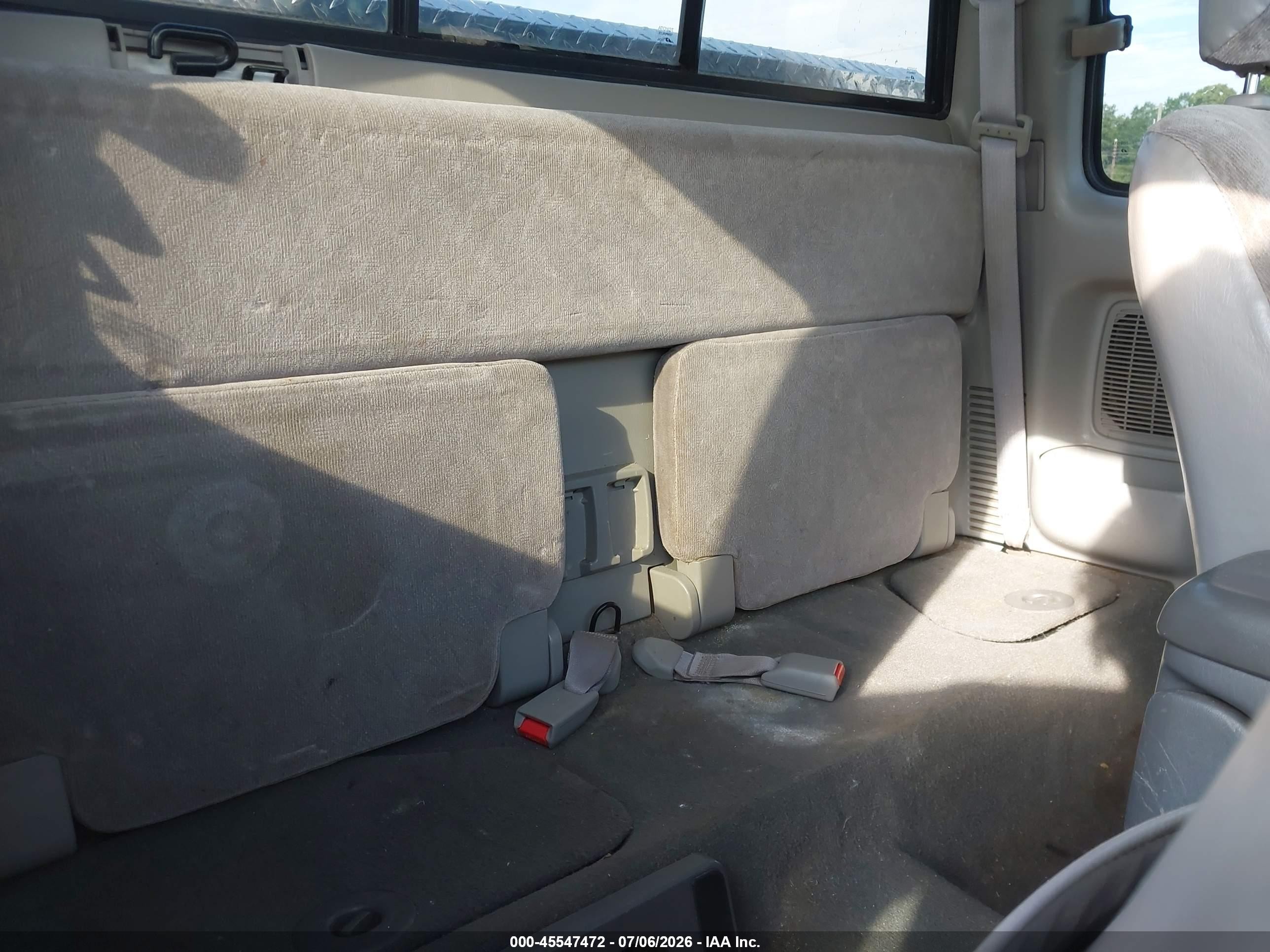 2004 Toyota Tacoma Prerunner V6 Белый vin: 5TESN92NX4Z363953