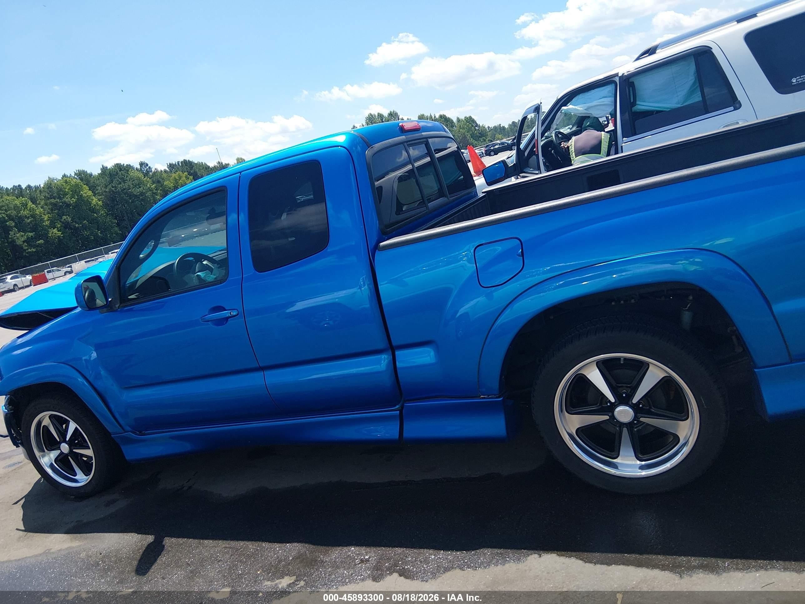 2008 Toyota Tacoma X-runner Blue vin: 5TETU22NX8Z479352