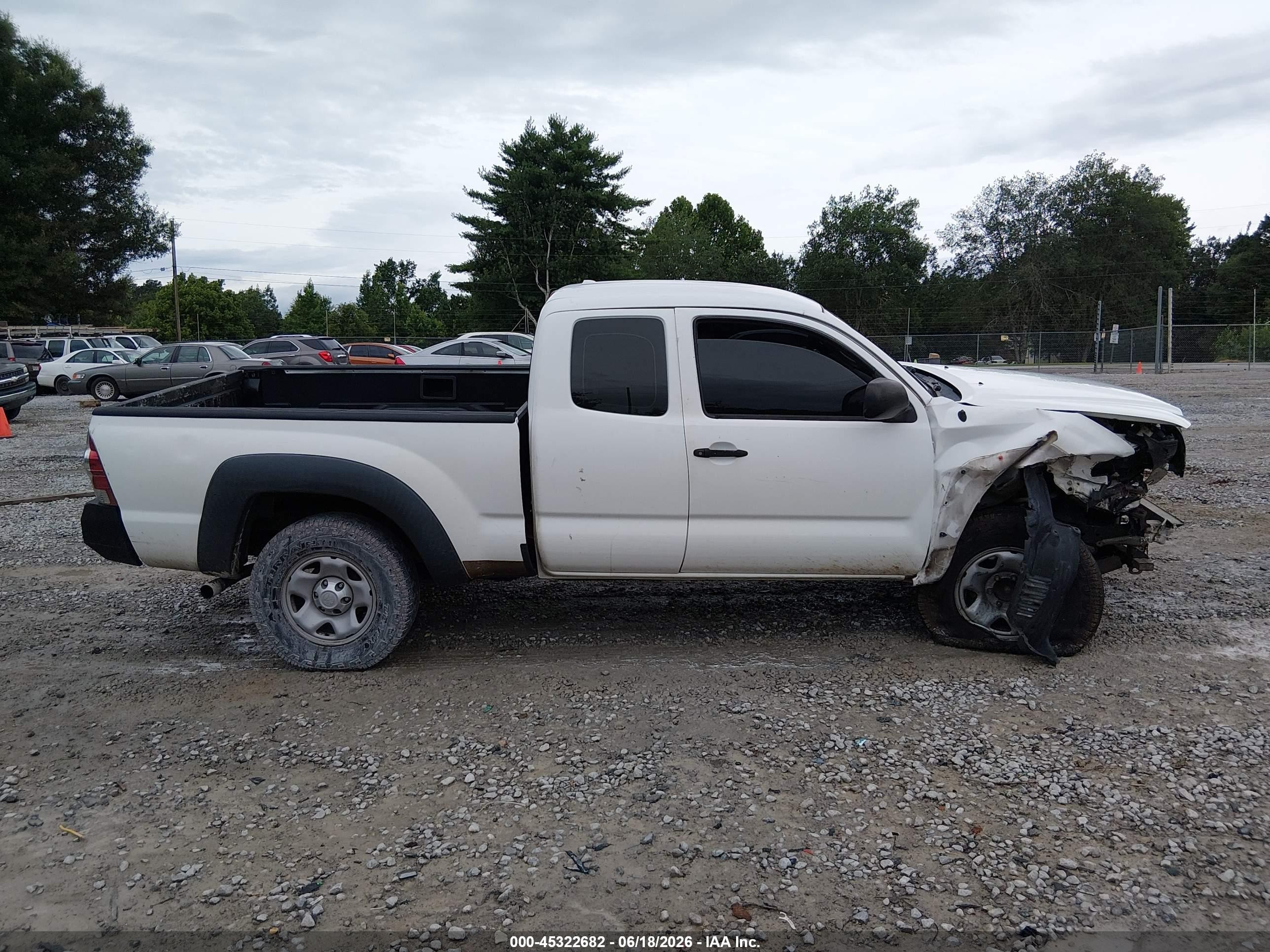 2010 Toyota Tacoma Prerunner V6 White vin: 5TETU4GN2AZ716300
