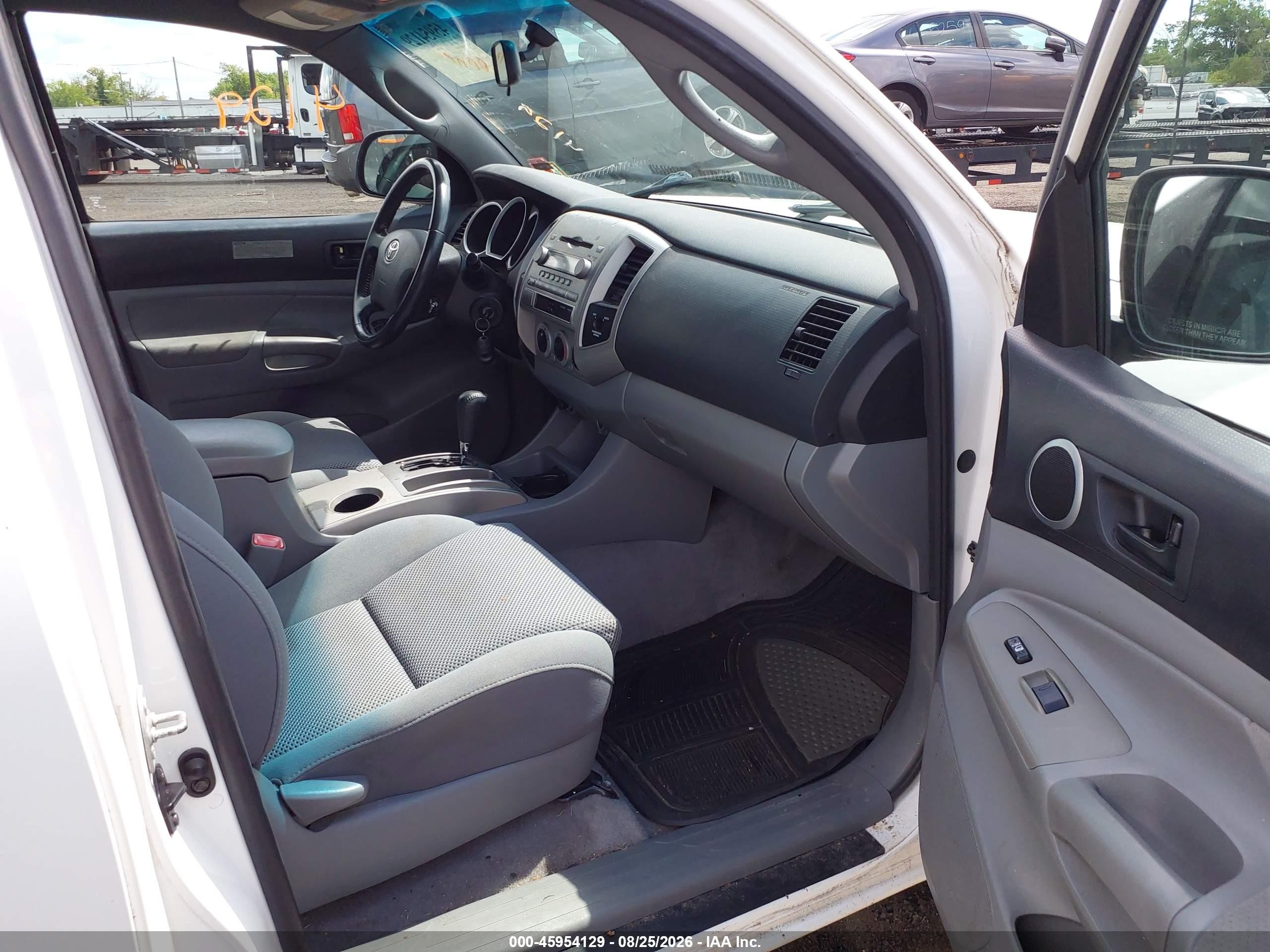 2007 Toyota Tacoma Prerunner V6 Белый vin: 5TETU62N07Z352888