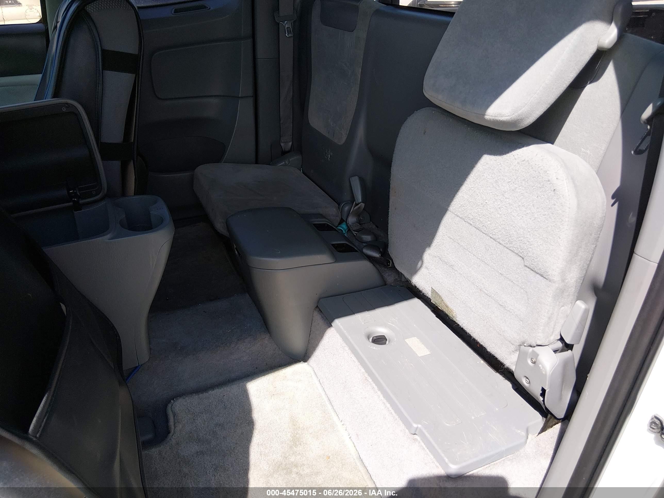 2009 Toyota Tacoma Prerunner V6 White vin: 5TETU62N29Z657148
