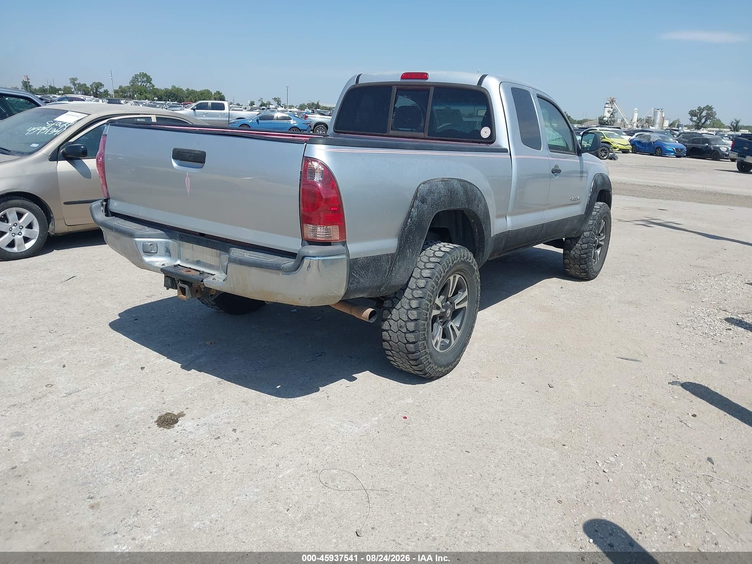 2007 Toyota Tacoma Prerunner V6 Silver vin: 5TETU62N37Z416177