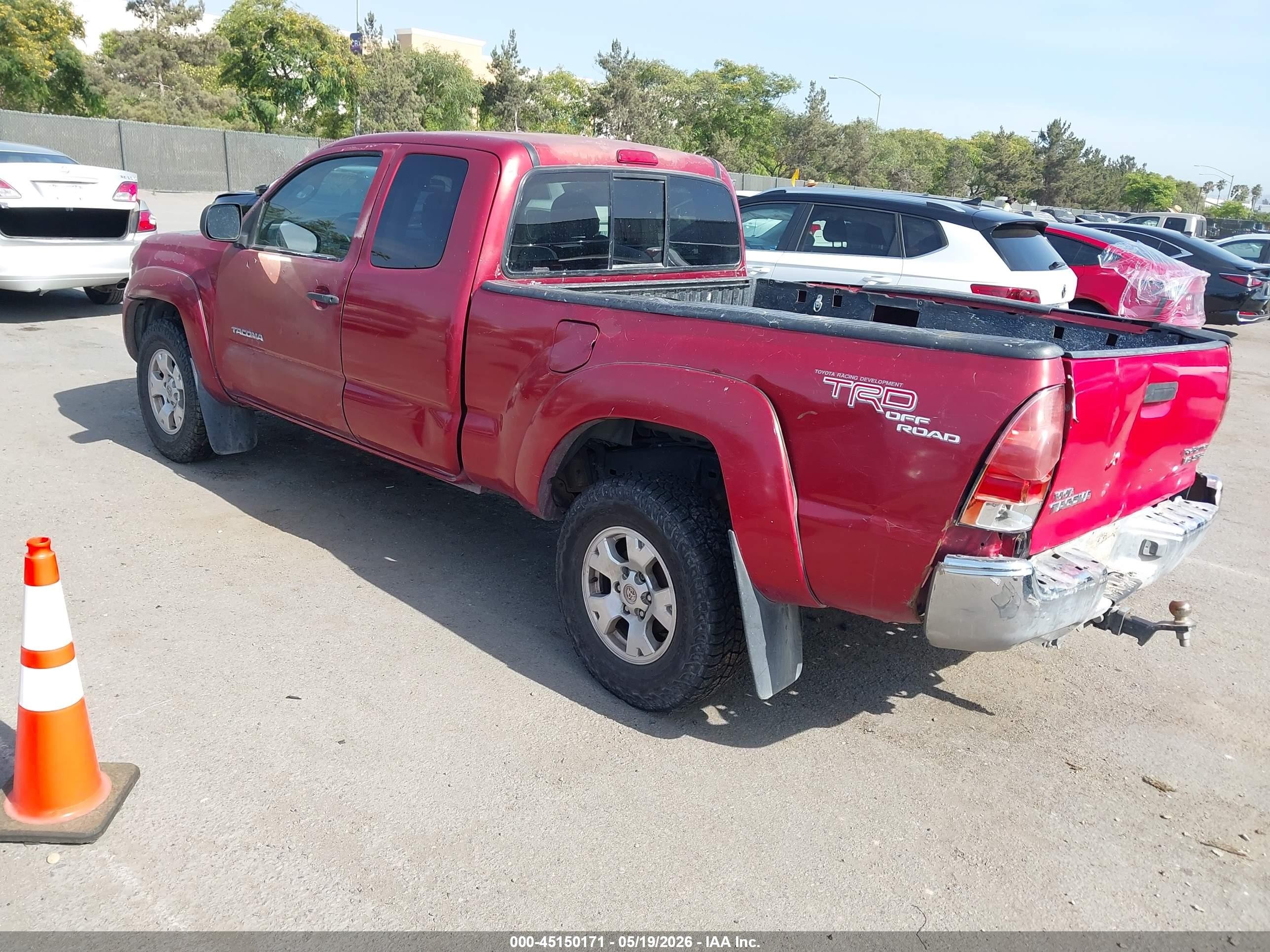 2005 Toyota Tacoma Prerunner V6 Red vin: 5TETU62N45Z034558