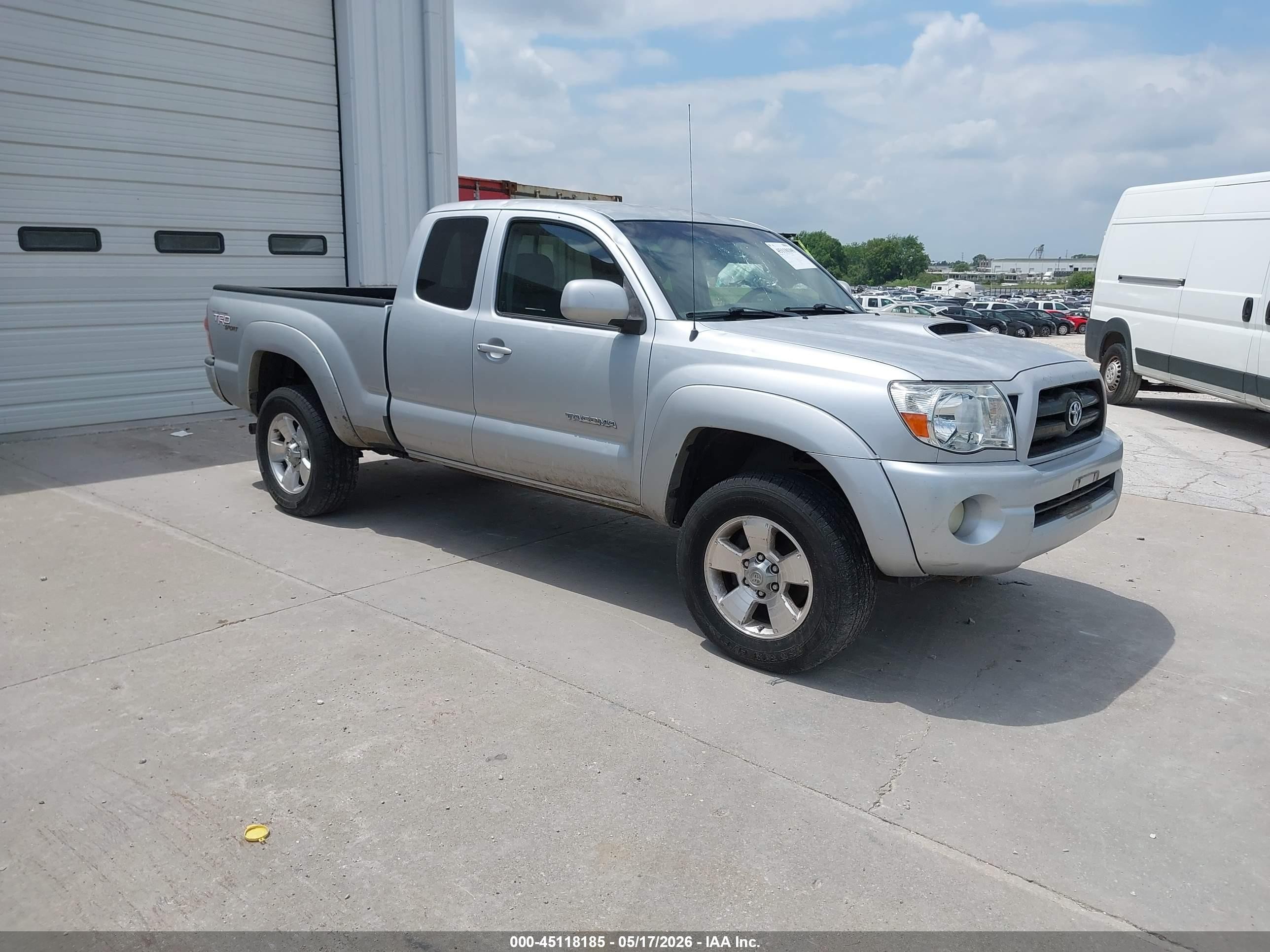 2006 Toyota Tacoma Prerunner V6 Silver vin: 5TETU62N46Z266854