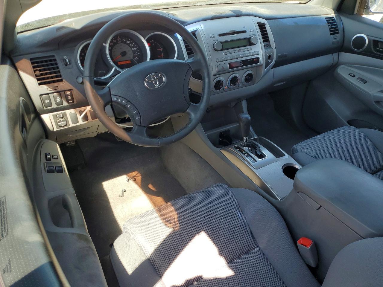 2007 Toyota Tacoma Prerunner V6 White vin: 5TETU62N47Z324804