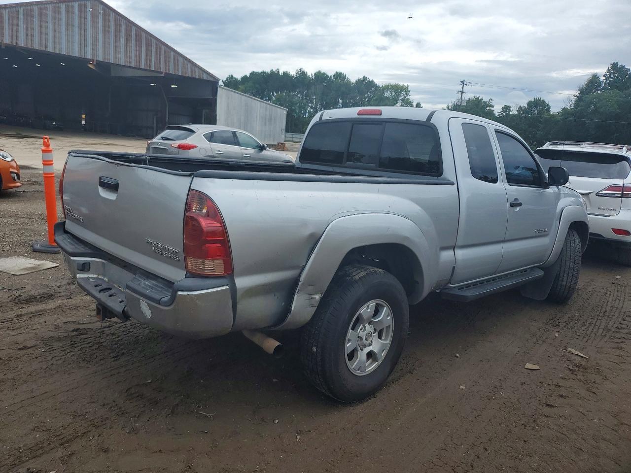 2007 Toyota Tacoma Prerunner Access Cab Silver vin: 5TETU62N47Z456235