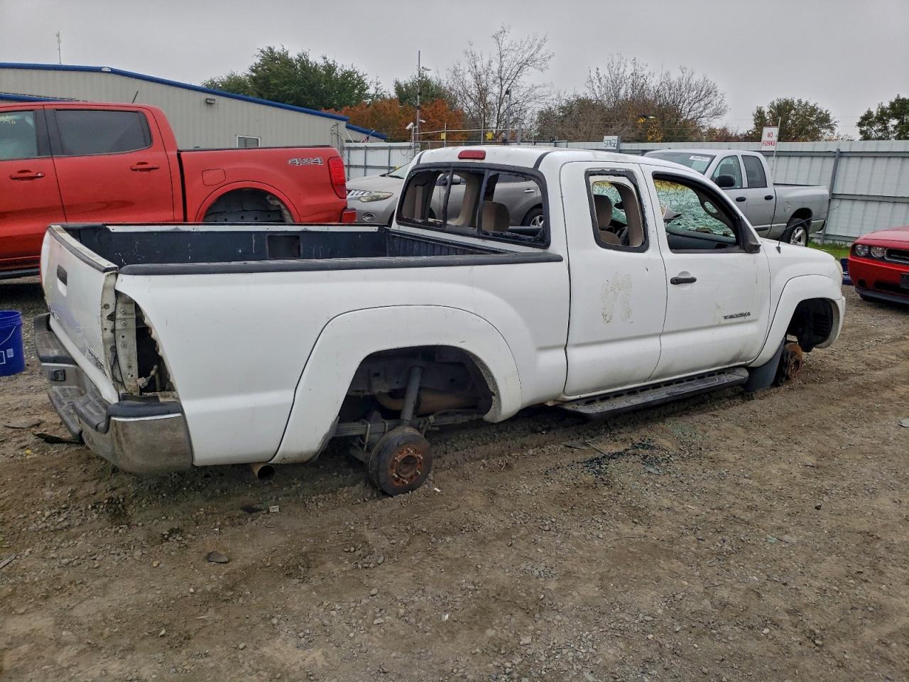 2005 Toyota Tacoma Prerunner V6 White vin: 5TETU62N95Z019716