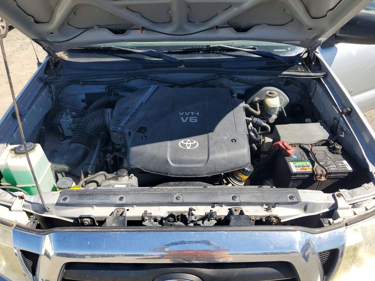 2006 Toyota Tacoma Prerunner Access Cab Silver vin: 5TETU62N96Z156866