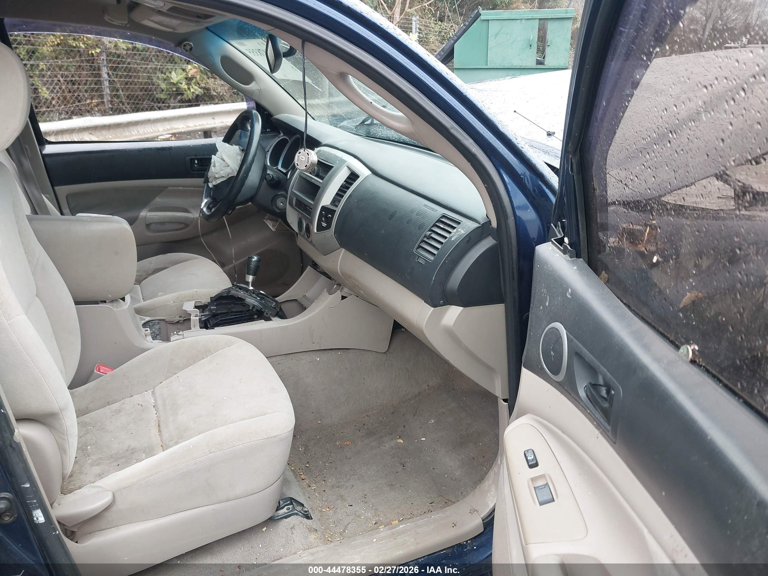 2006 Toyota Tacoma   Blue vin: 5TETX22N06Z225962