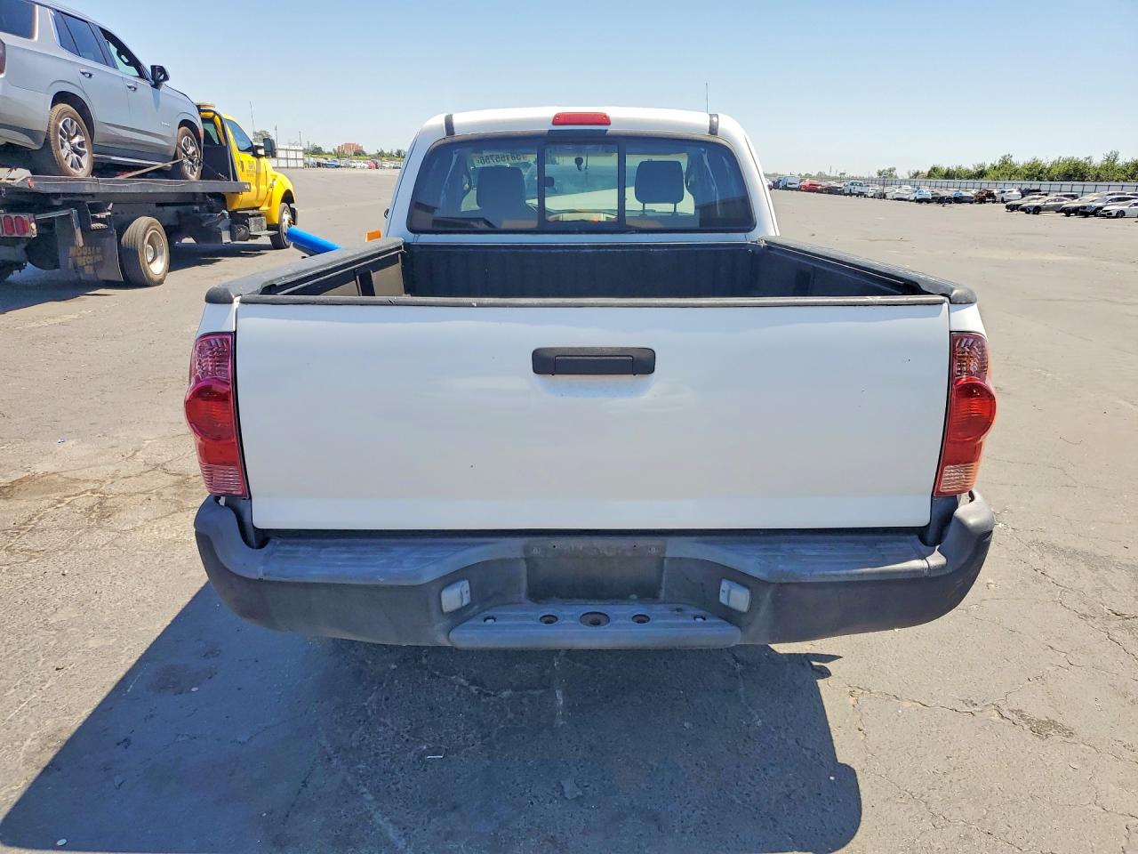 2006 Toyota Tacoma Access Cab White vin: 5TETX22N06Z309098