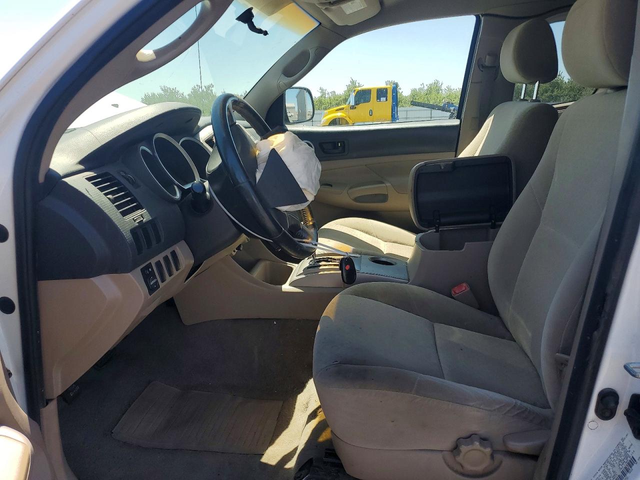 2006 Toyota Tacoma Access Cab White vin: 5TETX22N06Z309098