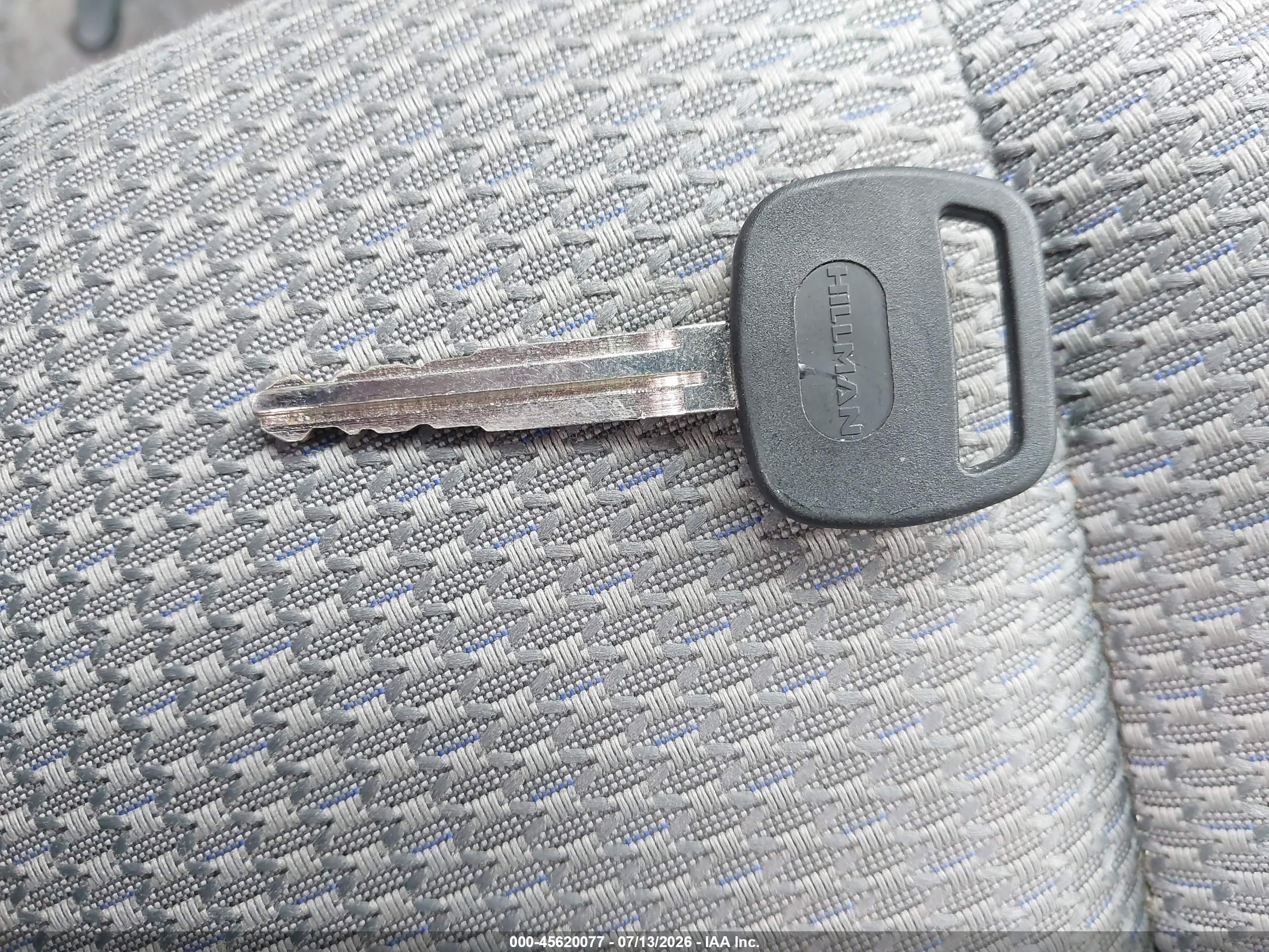 2007 Toyota Tacoma   Silver vin: 5TETX22N07Z334164