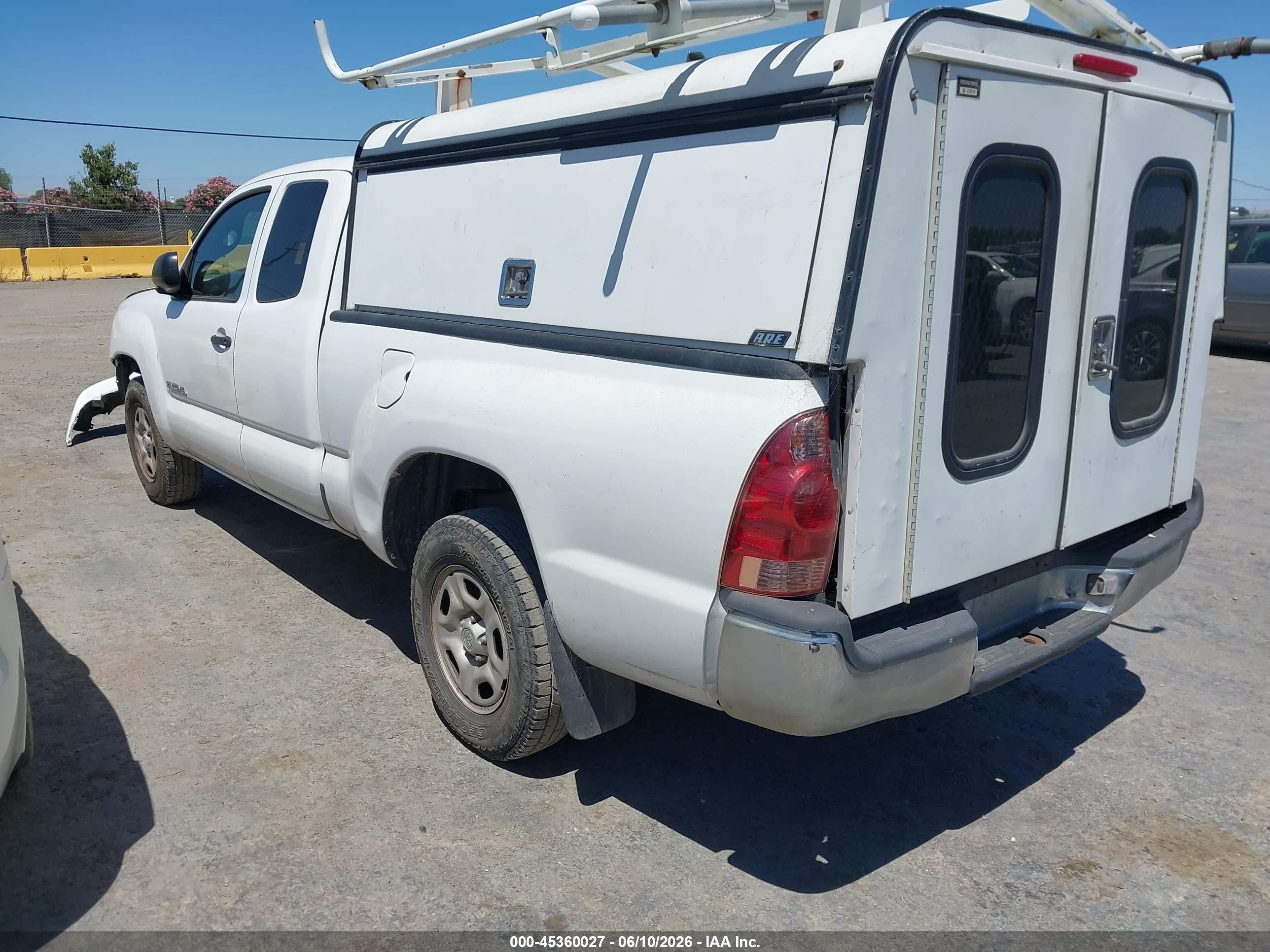 2007 Toyota Tacoma   White vin: 5TETX22N07Z439495