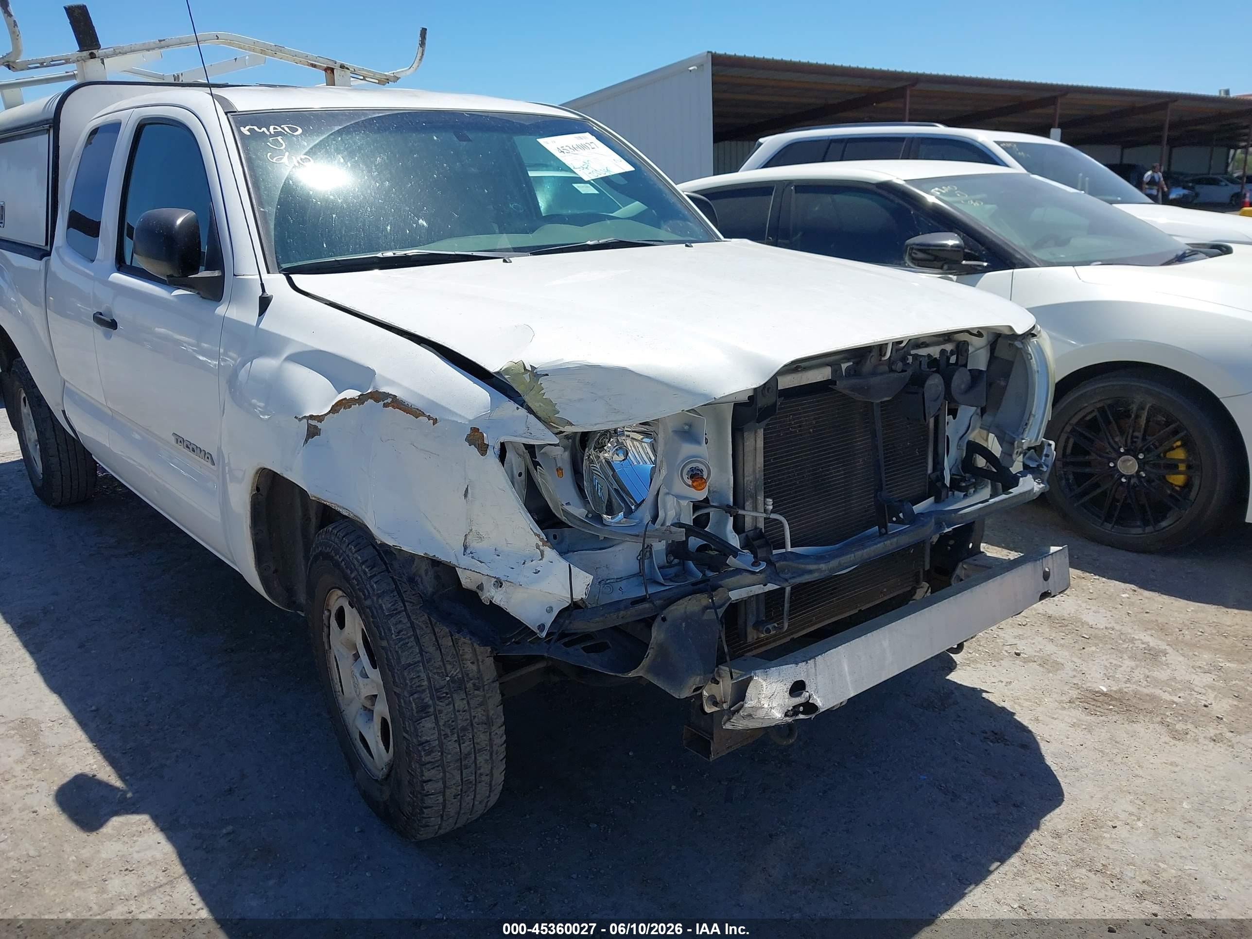 2007 Toyota Tacoma   White vin: 5TETX22N07Z439495