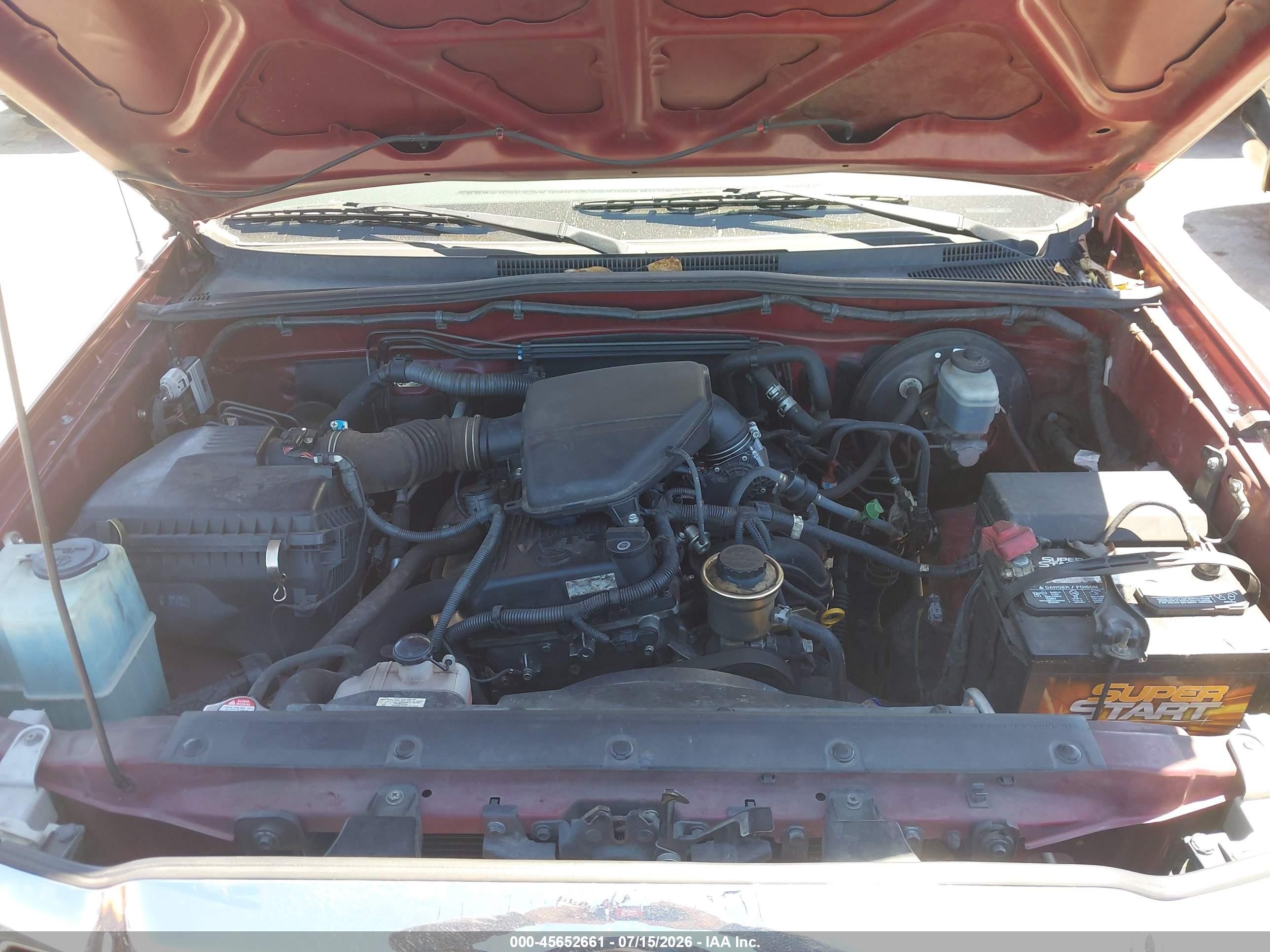2005 Toyota Tacoma   Red vin: 5TETX22N15Z033206