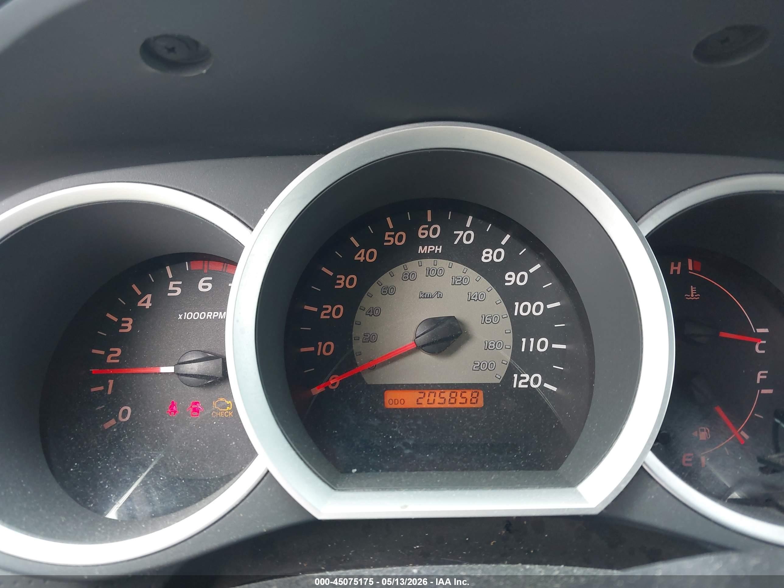 2007 Toyota Tacoma   White vin: 5TETX22N17Z328342