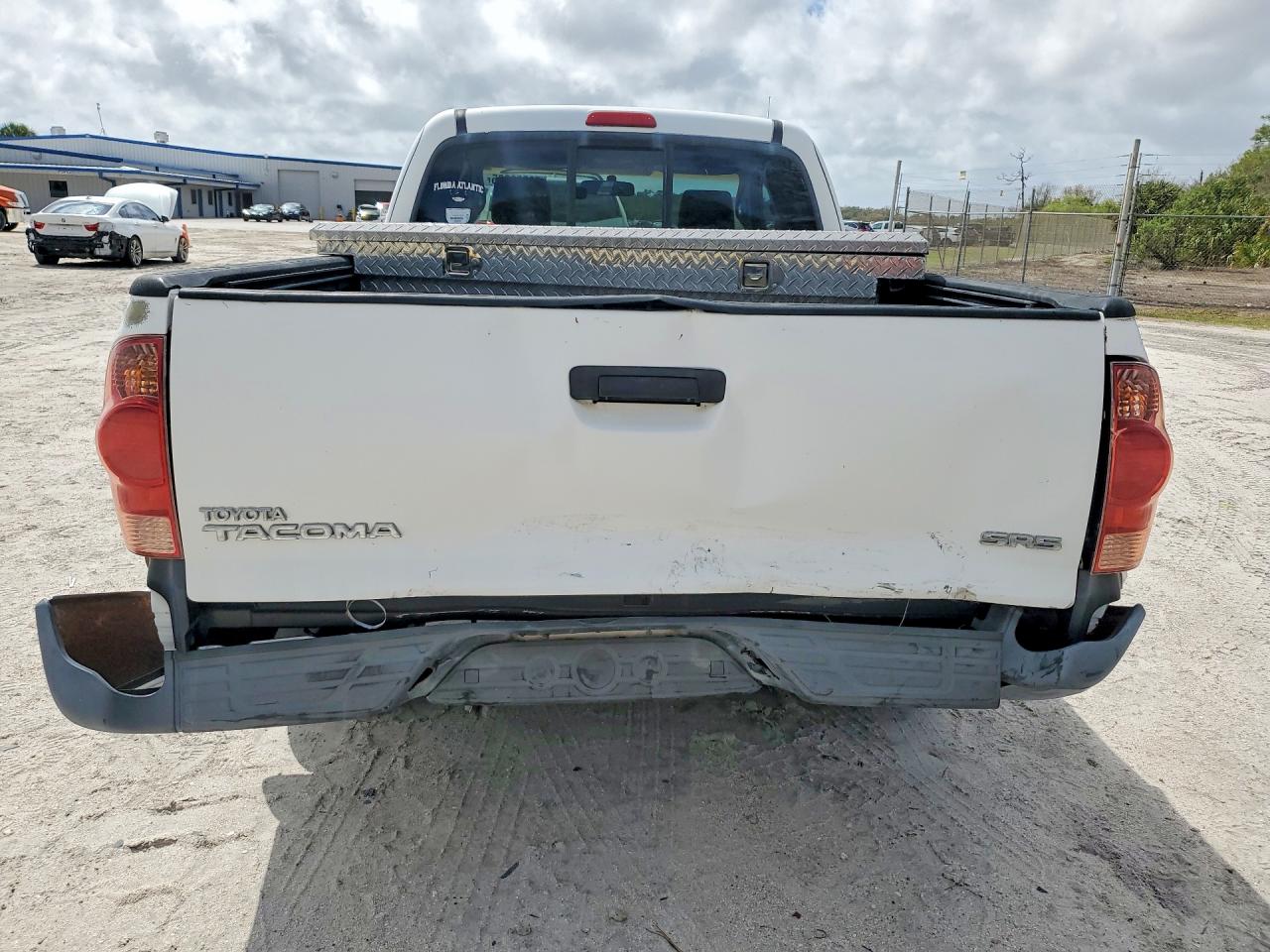 2005 Toyota Tacoma Base Белый vin: 5TETX22N25Z059779