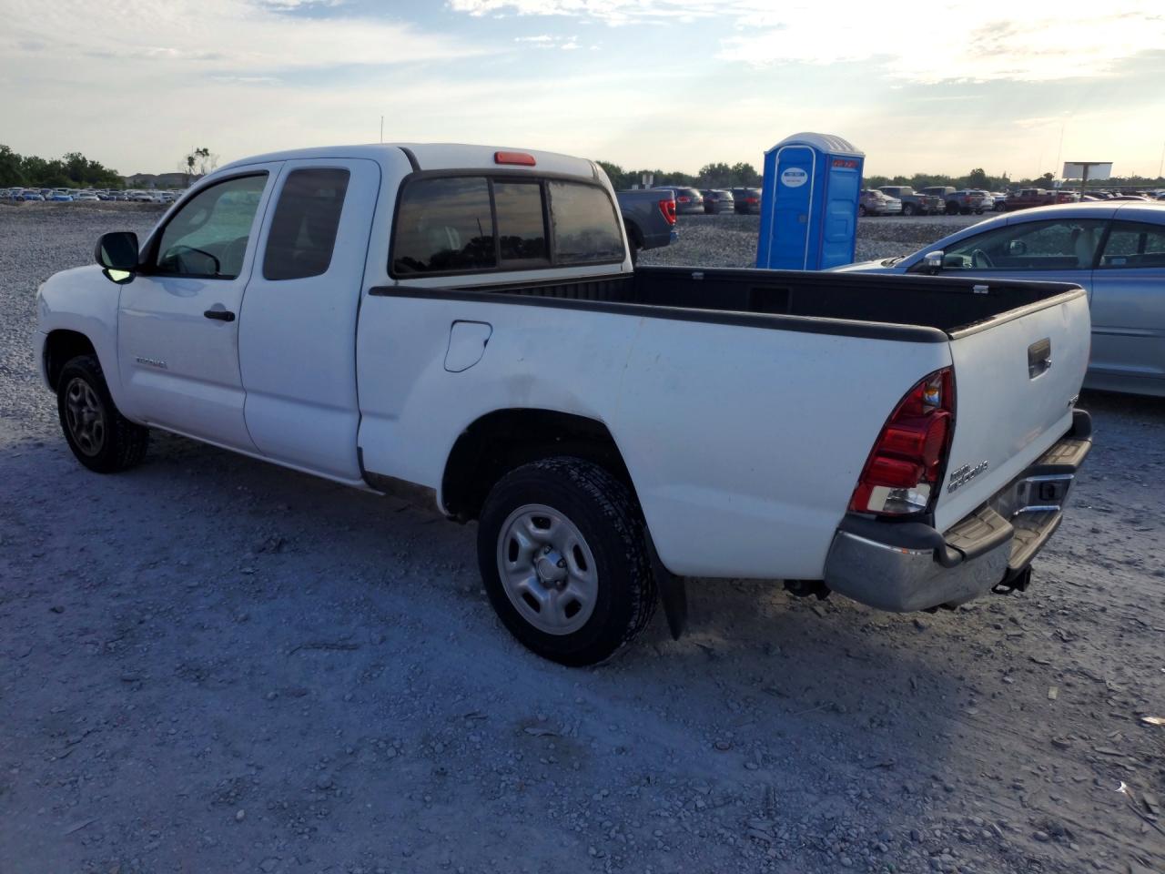 2007 Toyota Tacoma Access Cab White vin: 5TETX22N27Z409074
