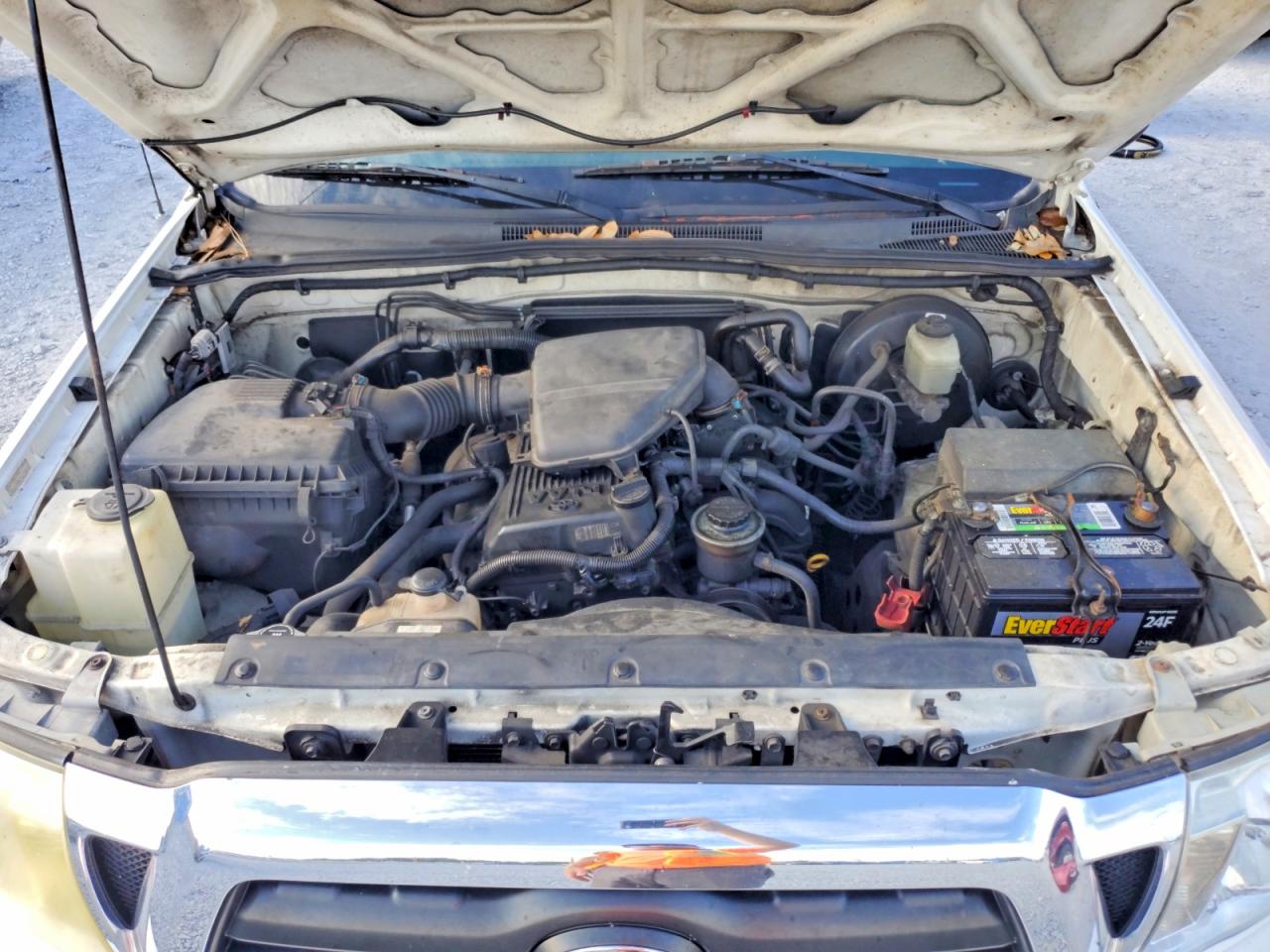 2007 Toyota Tacoma Access Cab White vin: 5TETX22N27Z409074