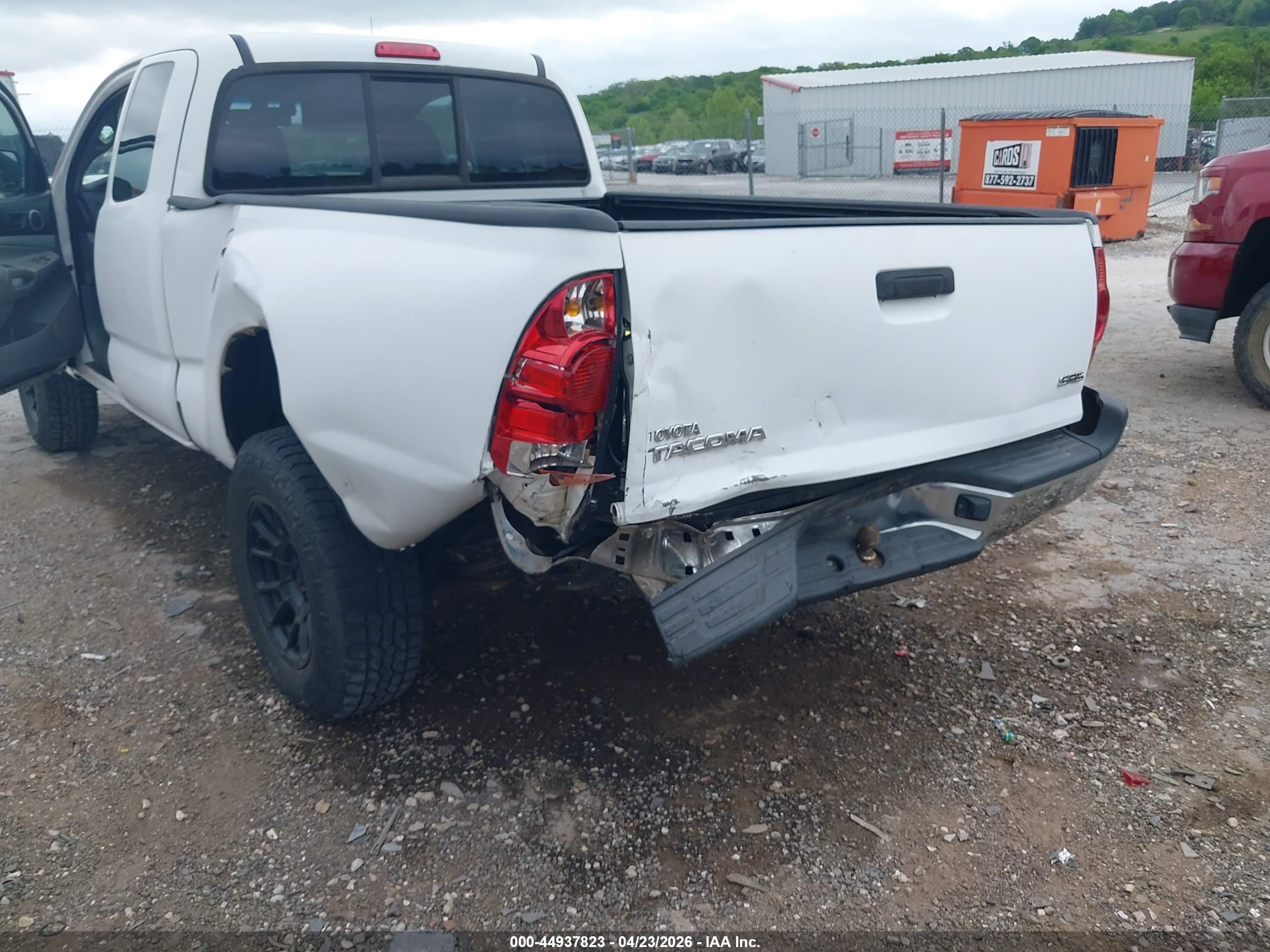 2008 Toyota Tacoma   Белый vin: 5TETX22N28Z564306