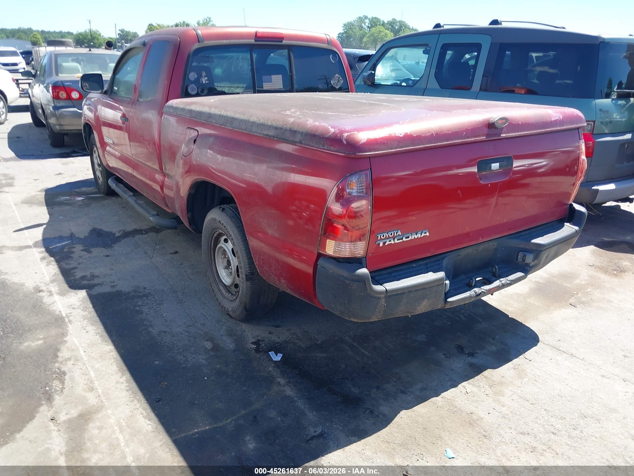 2005 Toyota Tacoma   Burgundy vin: 5TETX22N35Z076526