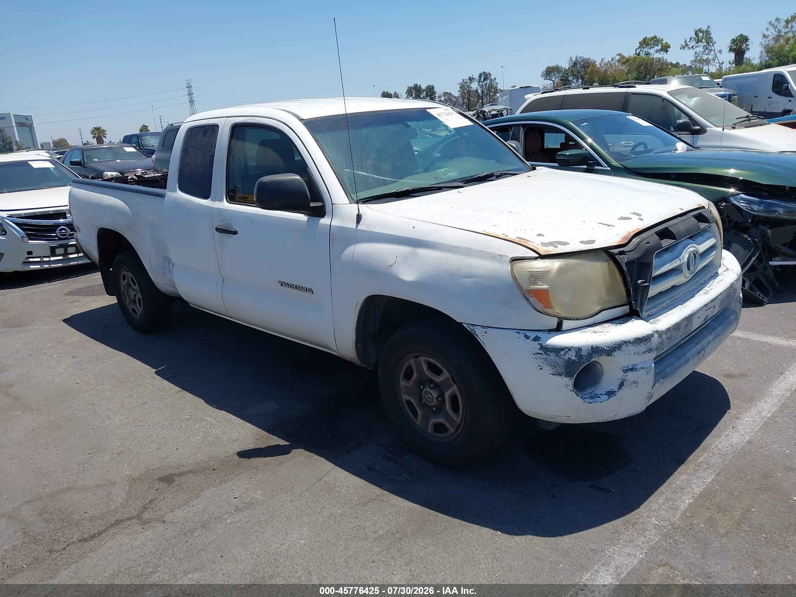 2005 Toyota Tacoma   White vin: 5TETX22N35Z094198