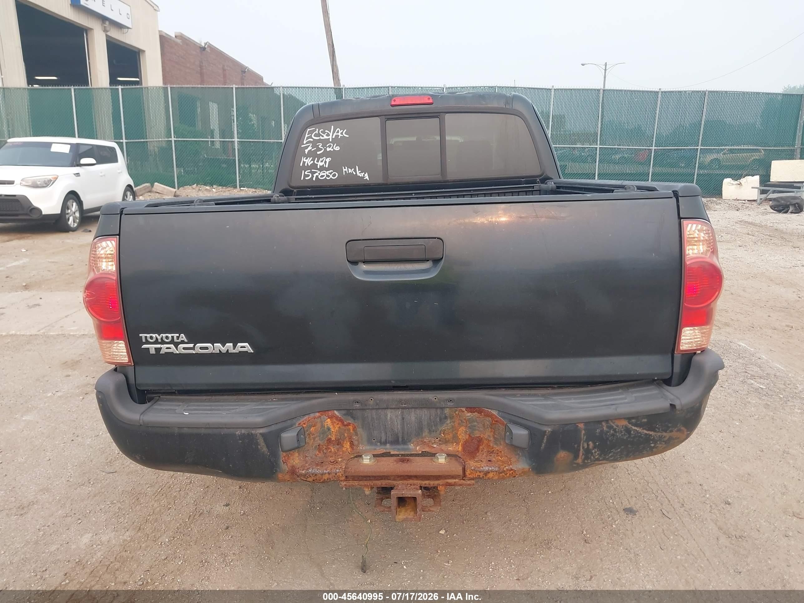 2008 Toyota Tacoma   Black vin: 5TETX22N48Z563075