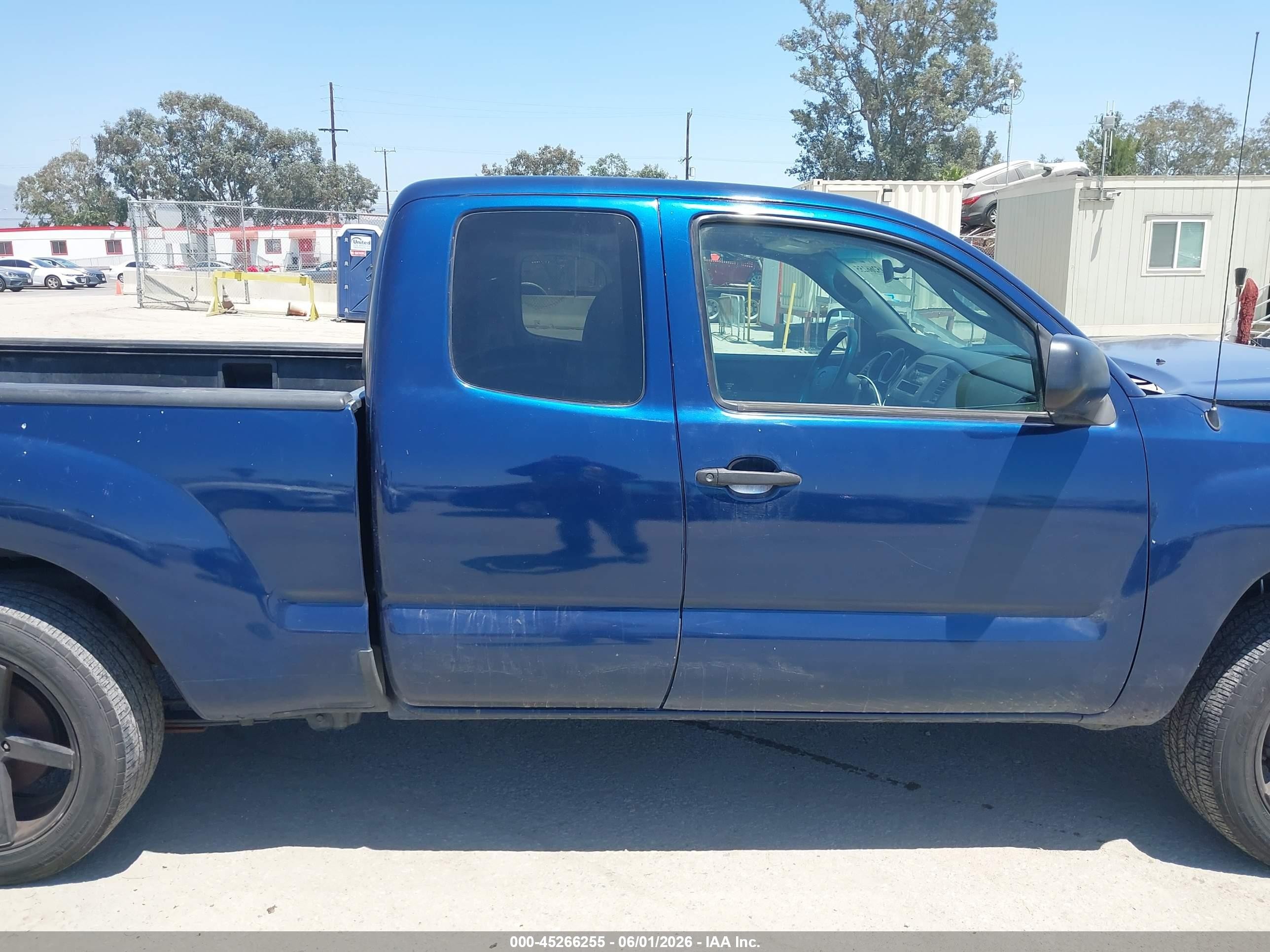 2008 Toyota Tacoma Синий vin: 5TETX22N58Z485745