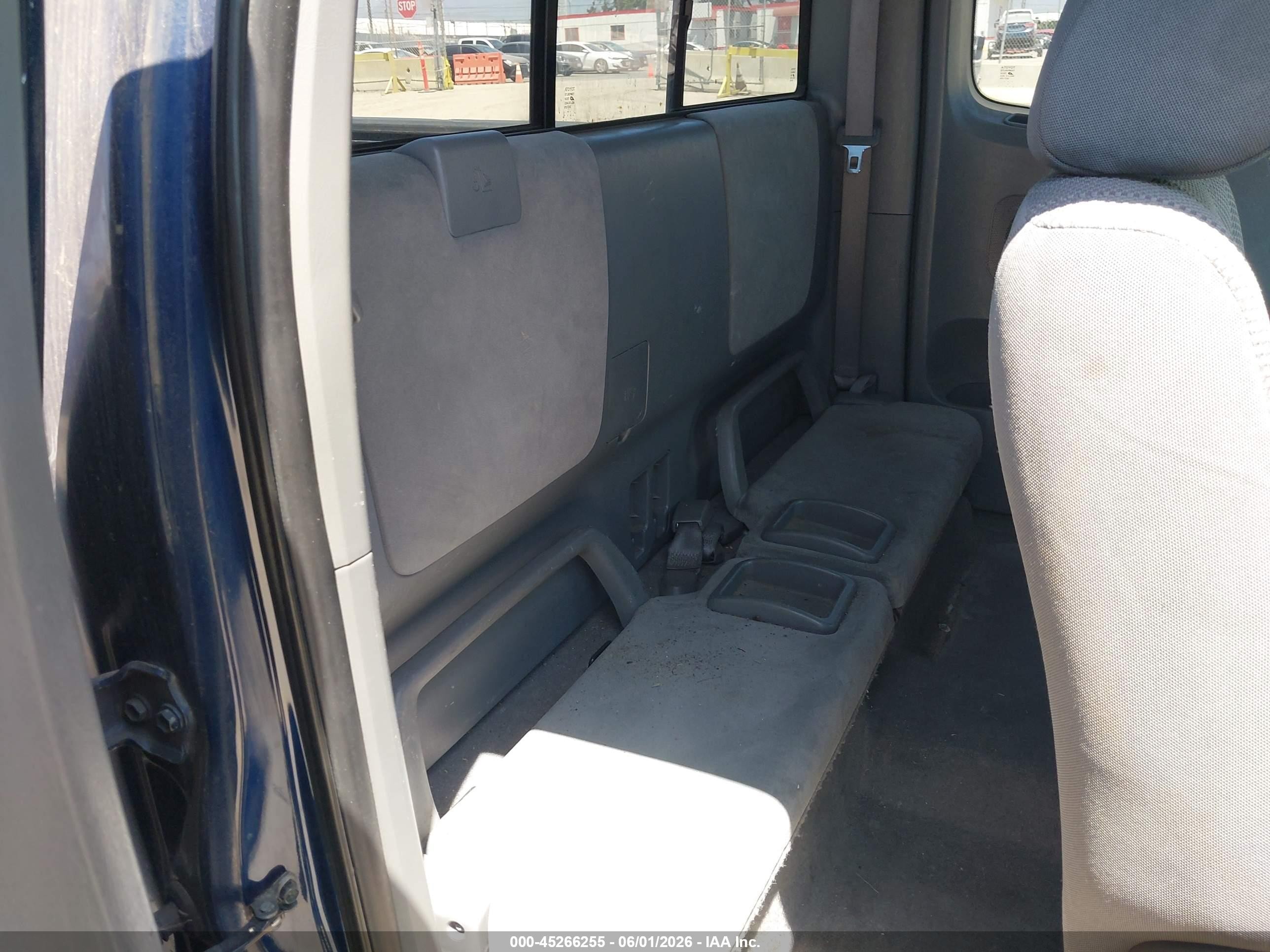 2008 Toyota Tacoma Синий vin: 5TETX22N58Z485745