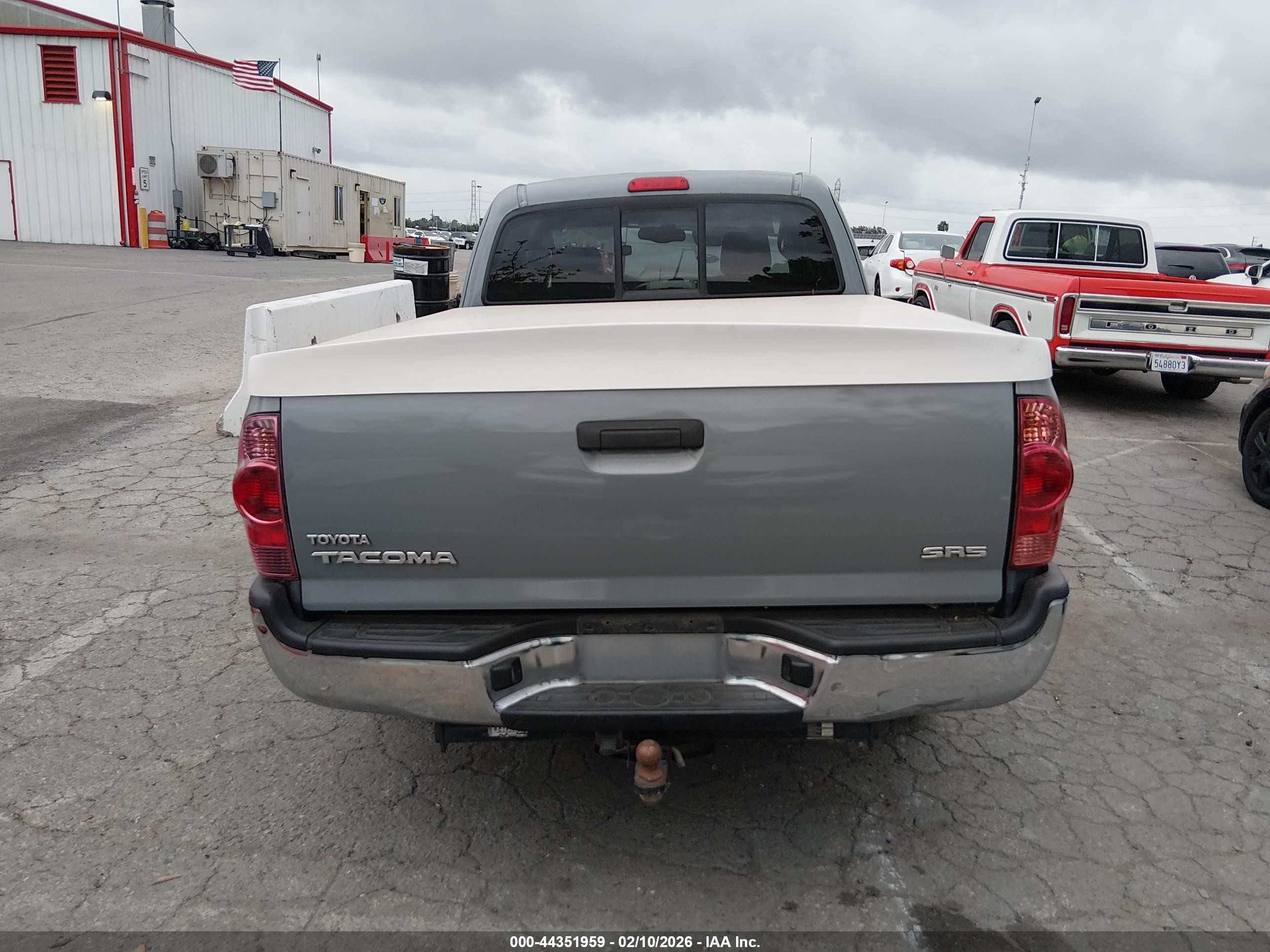 2007 Toyota Tacoma   Gray vin: 5TETX22N67Z322553