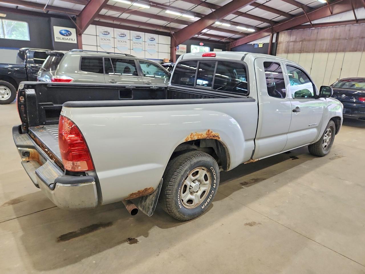 2007 Toyota Tacoma Base Silver vin: 5TETX22N67Z459637