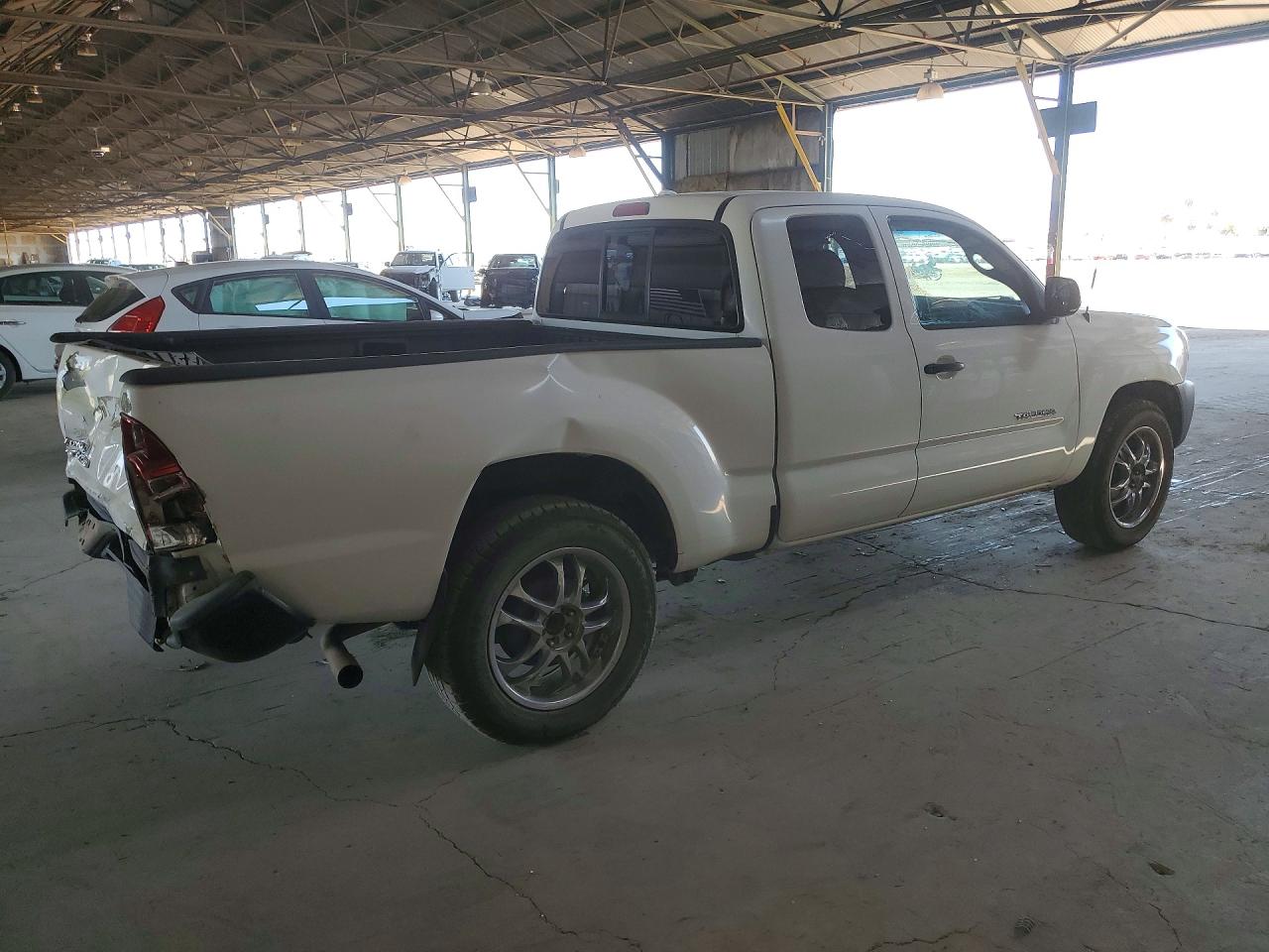 2009 Toyota Tacoma Access Cab White vin: 5TETX22N79Z598680