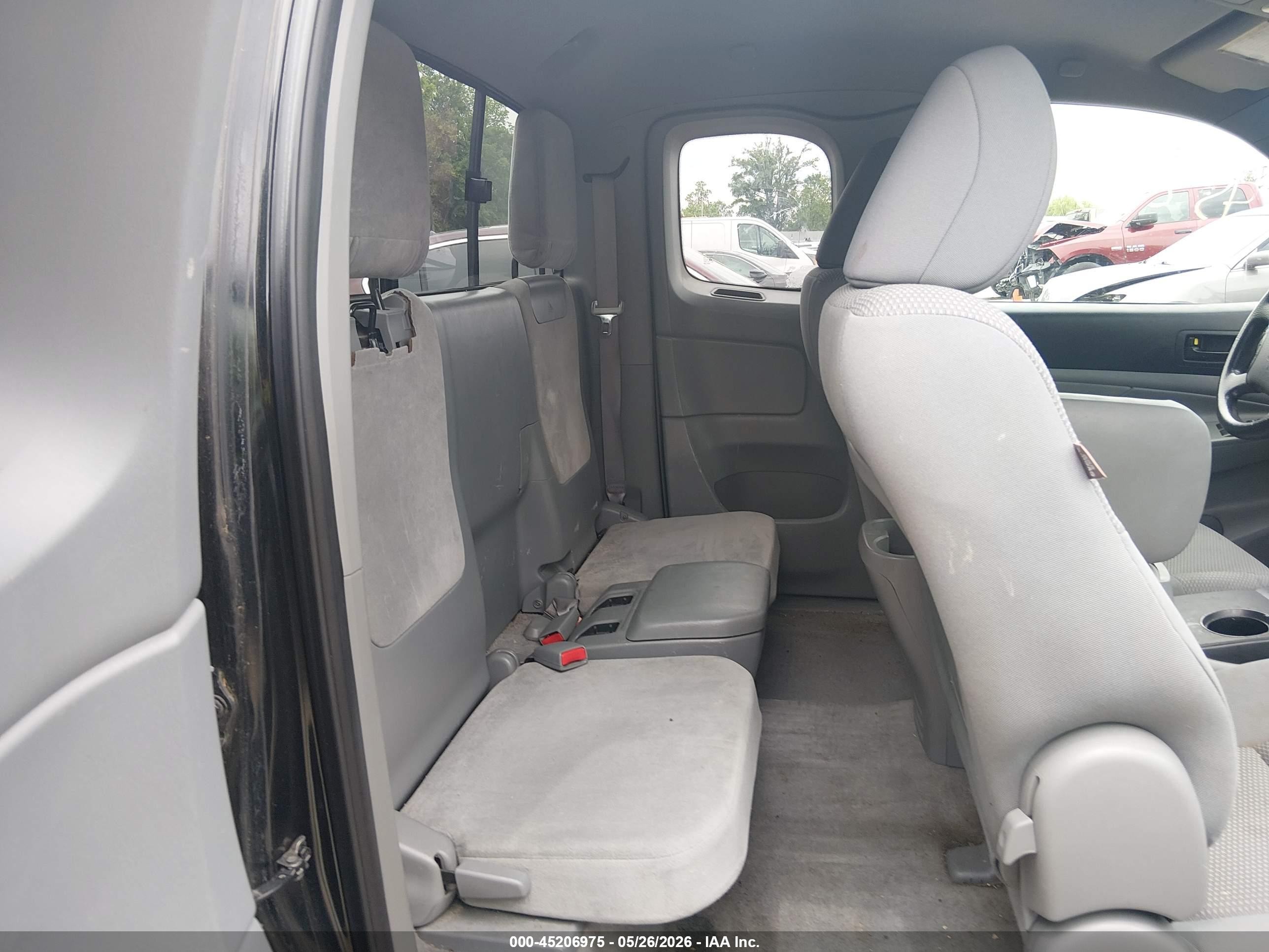 2009 Toyota Tacoma   Black vin: 5TETX22N79Z623643