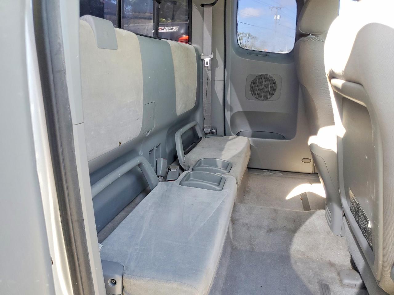 2005 Toyota Tacoma Access Cab Silver vin: 5TETX22N95Z078880