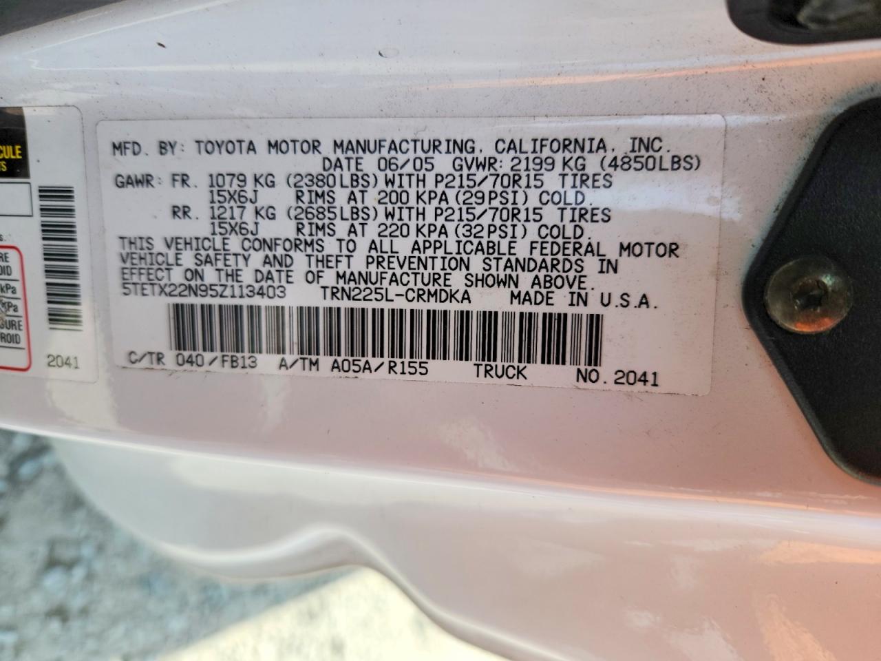 2005 Toyota Tacoma Access Cab White vin: 5TETX22N95Z113403