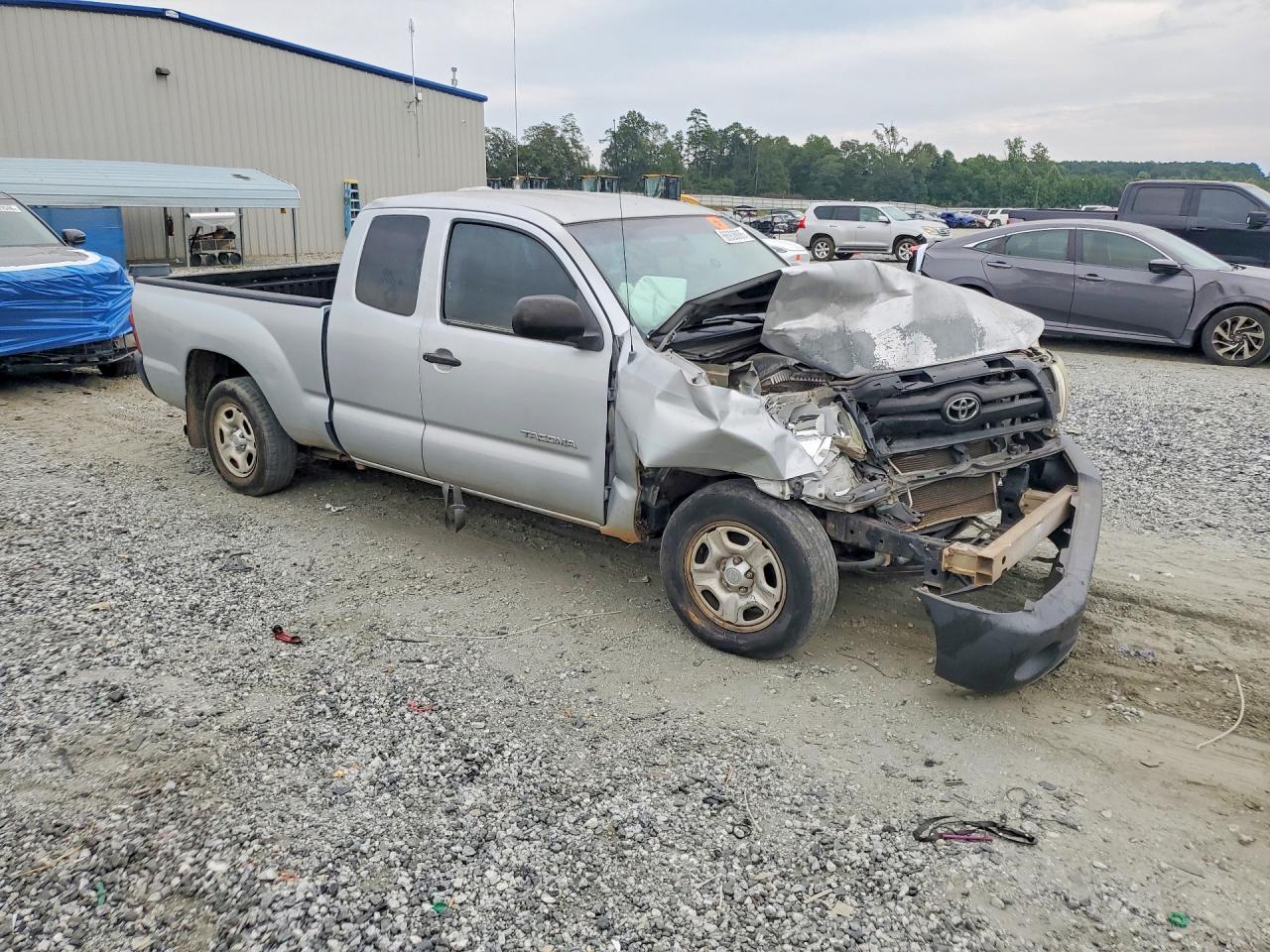 2008 Toyota Tacoma Base Silver vin: 5TETX22N98Z567123