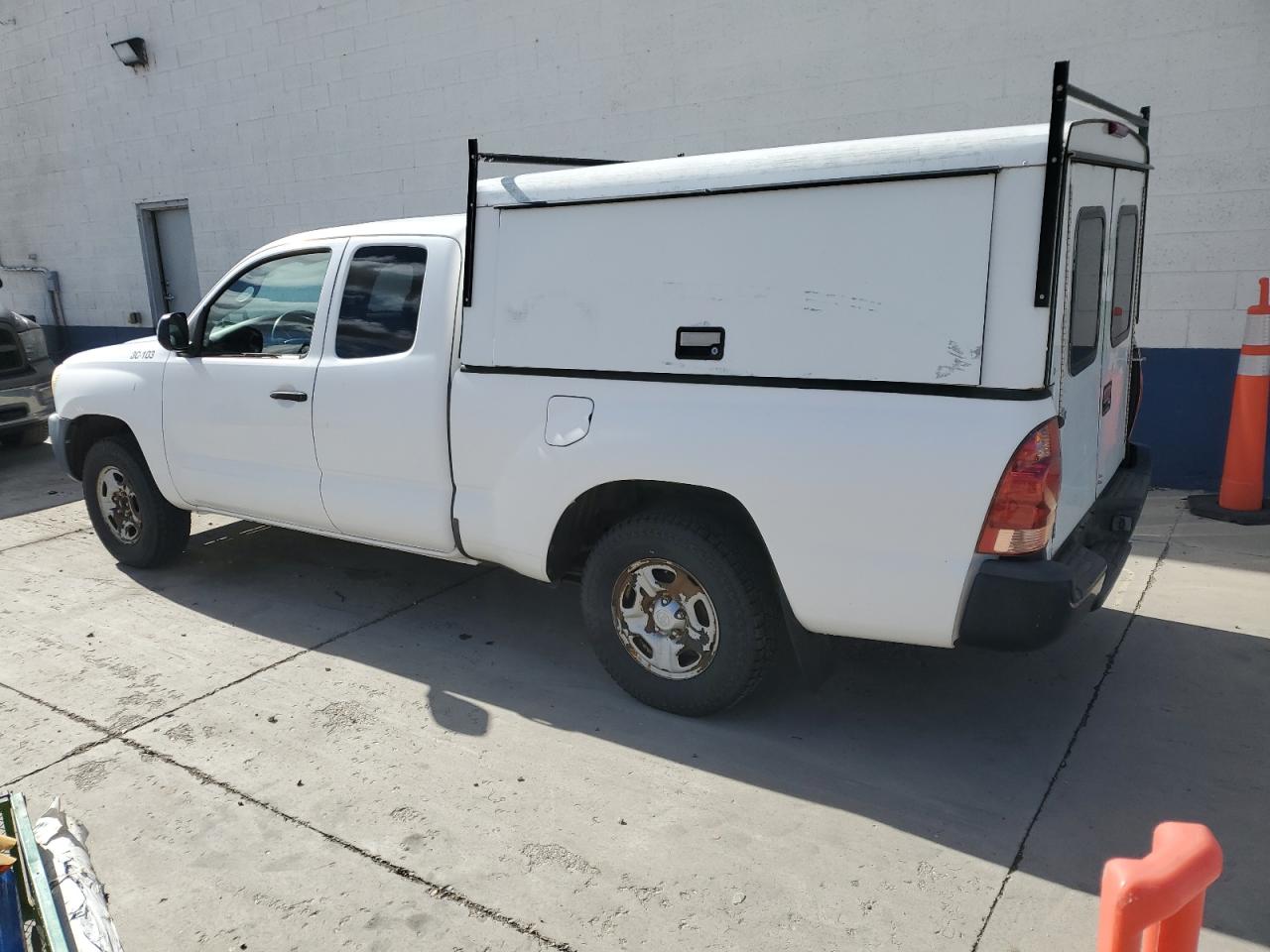 2006 Toyota Tacoma Access Cab White vin: 5TETX22NX6Z309366