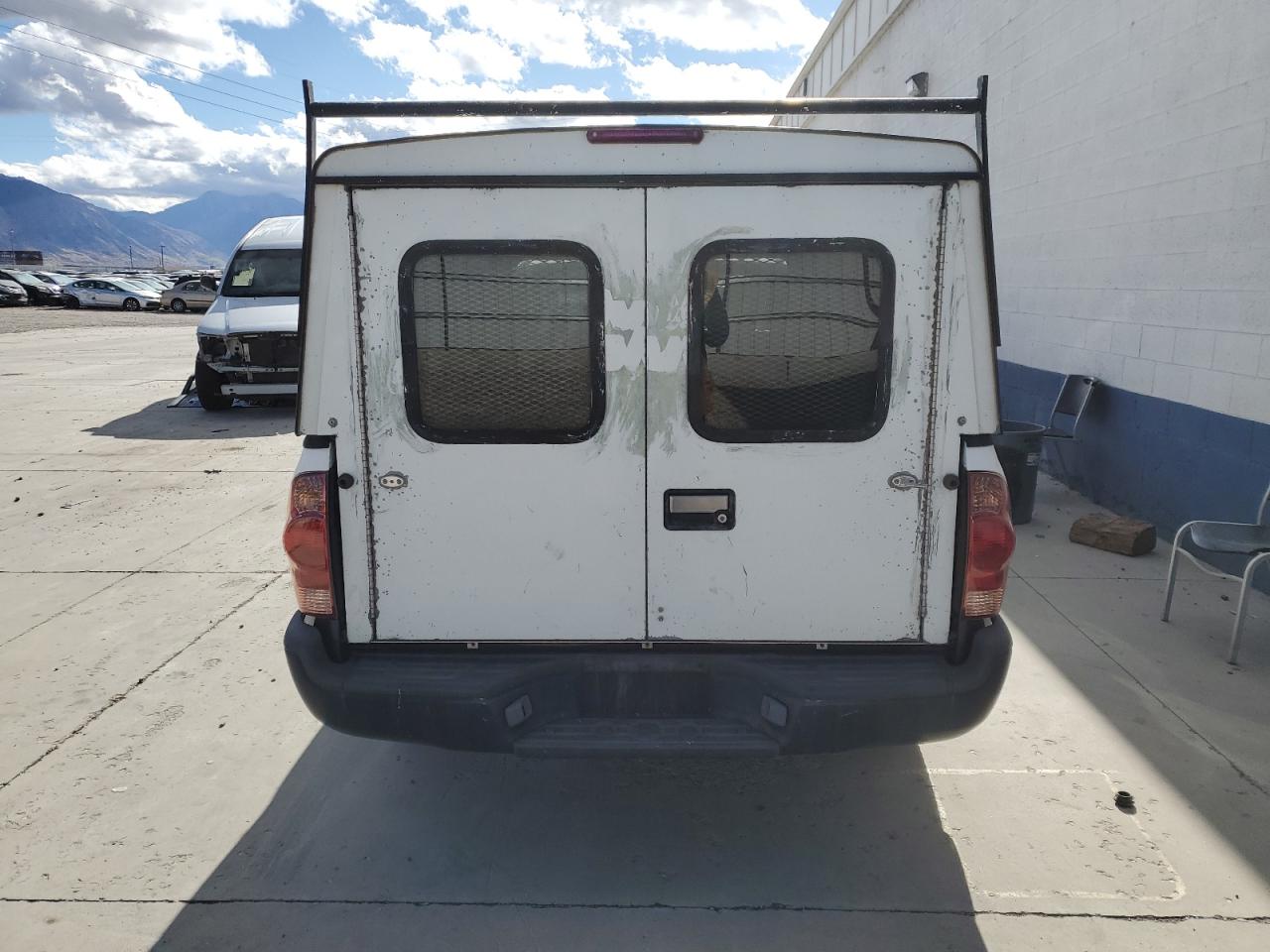 2006 Toyota Tacoma Access Cab White vin: 5TETX22NX6Z309366