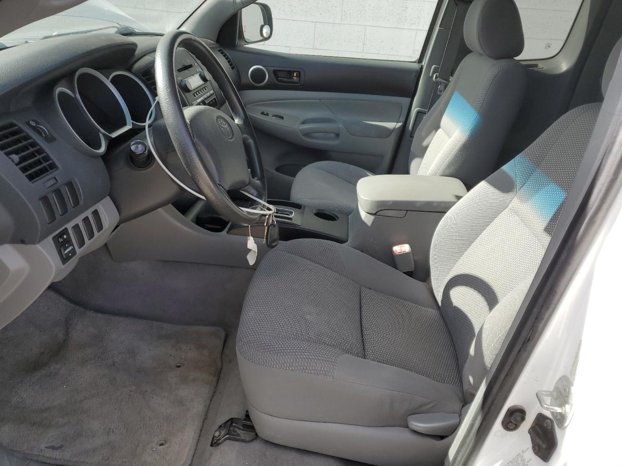 2006 Toyota Tacoma Access Cab White vin: 5TETX22NX6Z309366