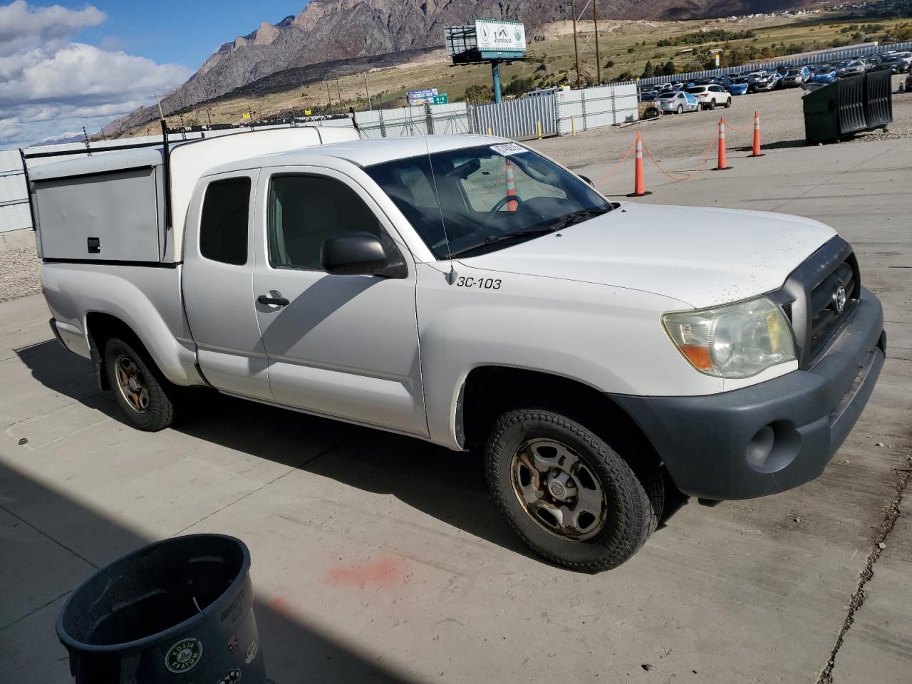 2006 Toyota Tacoma Access Cab White vin: 5TETX22NX6Z309366