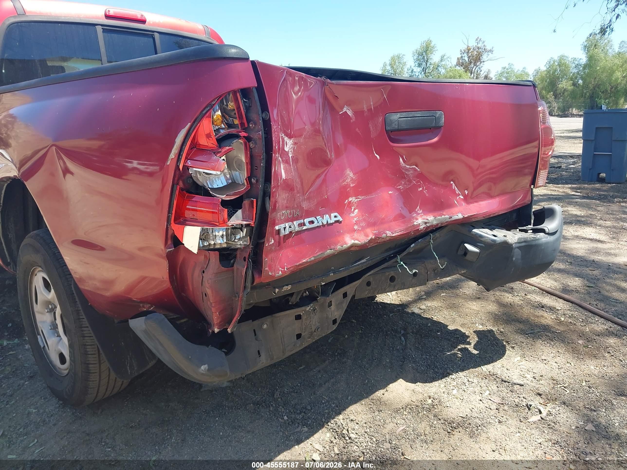 2007 Toyota Tacoma Red vin: 5TETX22NX7Z453825