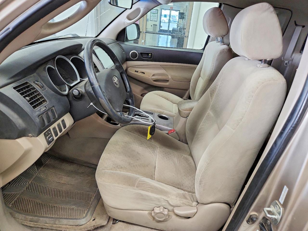 2007 Toyota Tacoma Base Gold vin: 5TETX22NX7Z466039