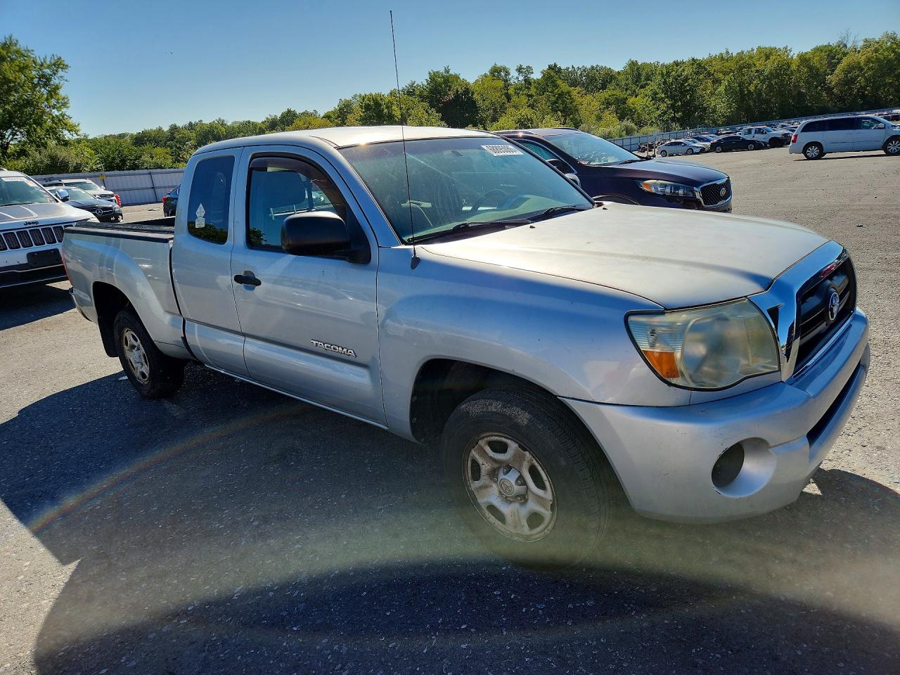 2008 Toyota Tacoma Base Gray vin: 5TETX22NX8Z472084